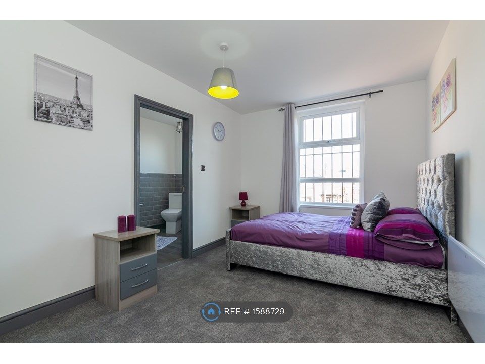 1 bed flat to rent in Wigan Road, Leigh WN7 Zoopla