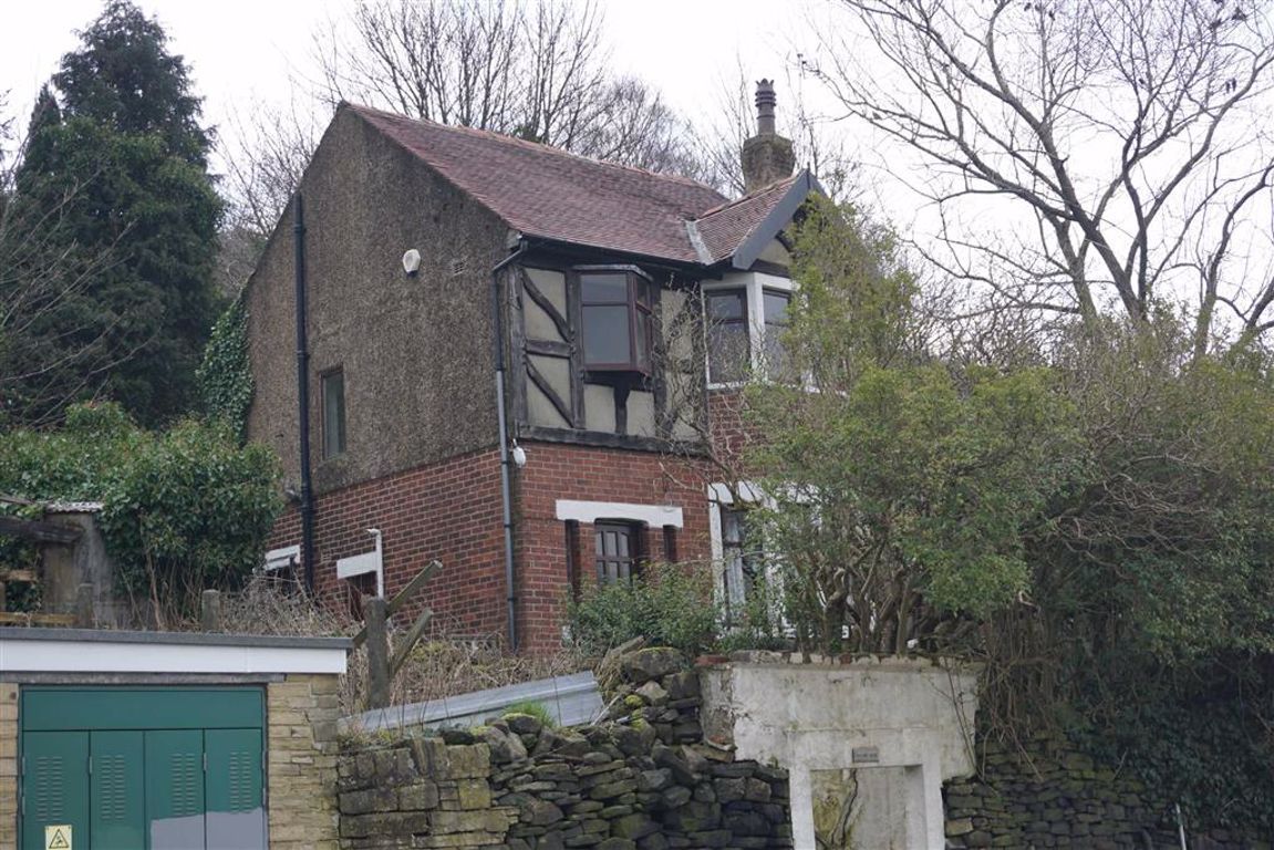 3 bed detached house for sale in Lane Ends, Wheatley, Halifax HX2 Zoopla