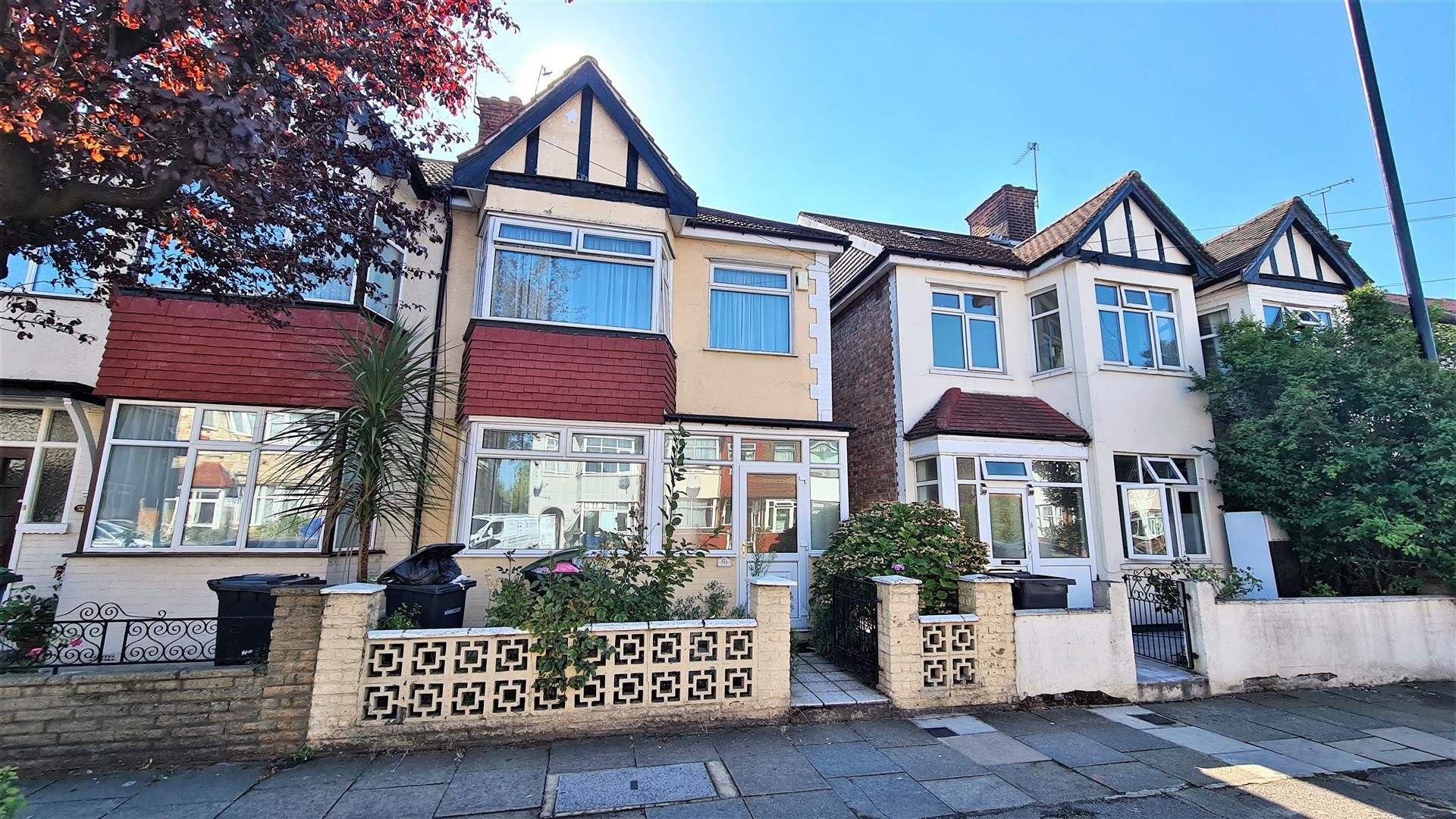 3 bed end terrace house to rent in Perth Road, Wood Green N22 Zoopla