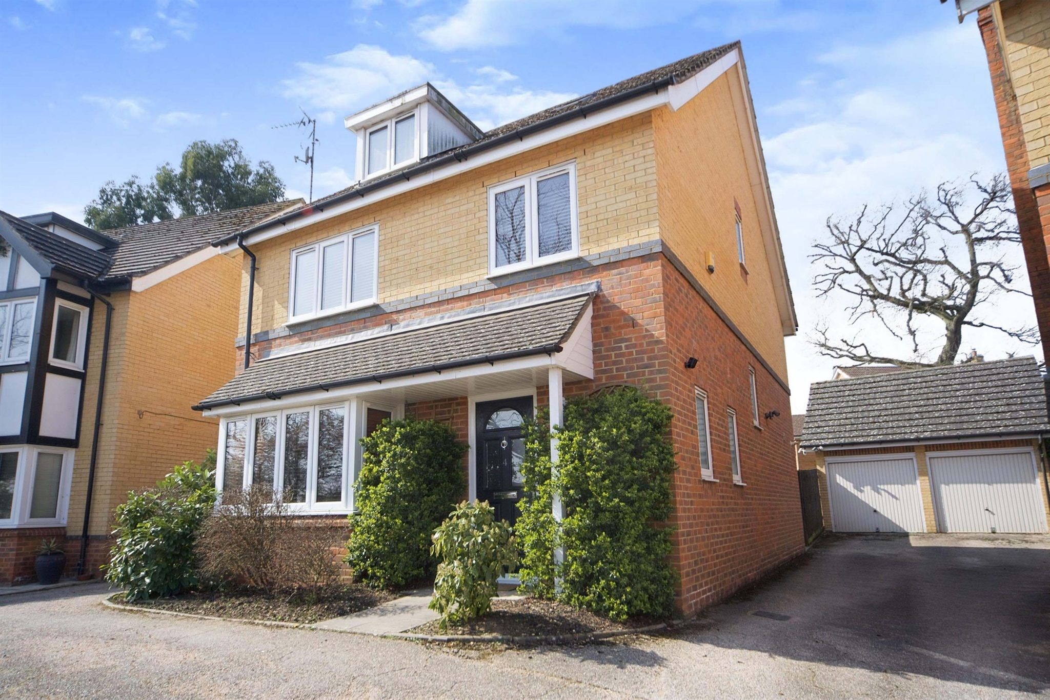 5 bed detached house for sale in Gosse Close, Hoddesdon EN11 Zoopla