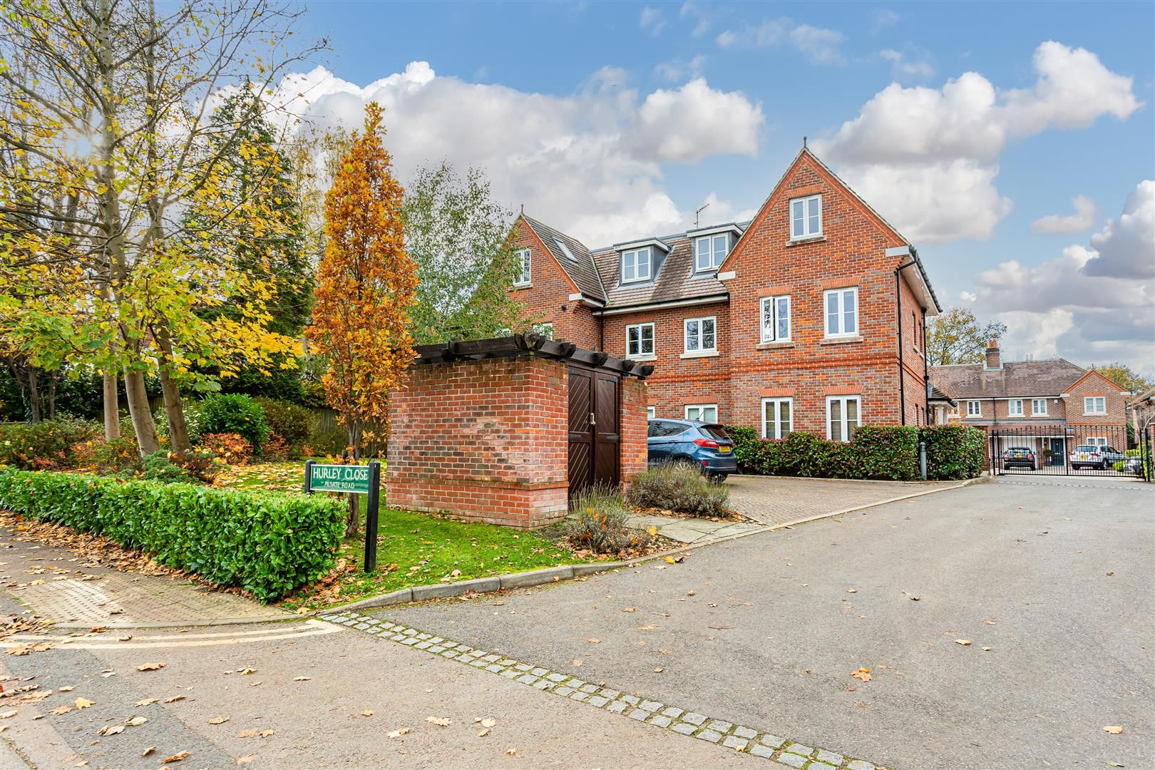 Hurley Close, Banstead SM7  