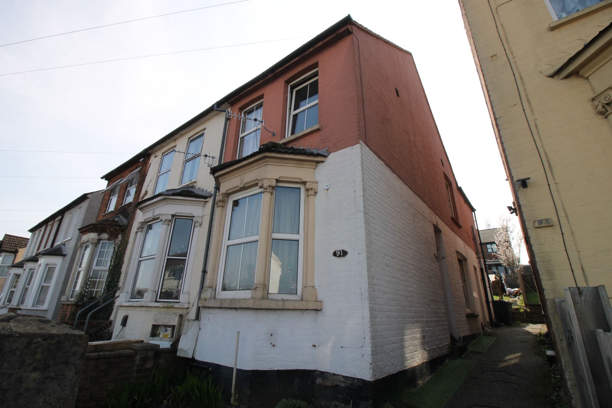 2 bed semidetached house for sale in Dashwood Avenue, Cressex Business Park, High HP12