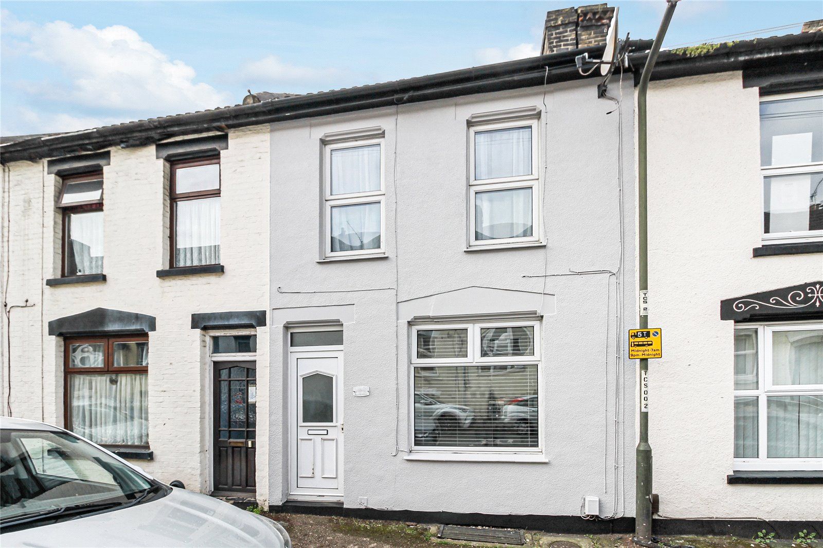 3 bed terraced house for sale in Thorold Road, Chatham ME5 Zoopla