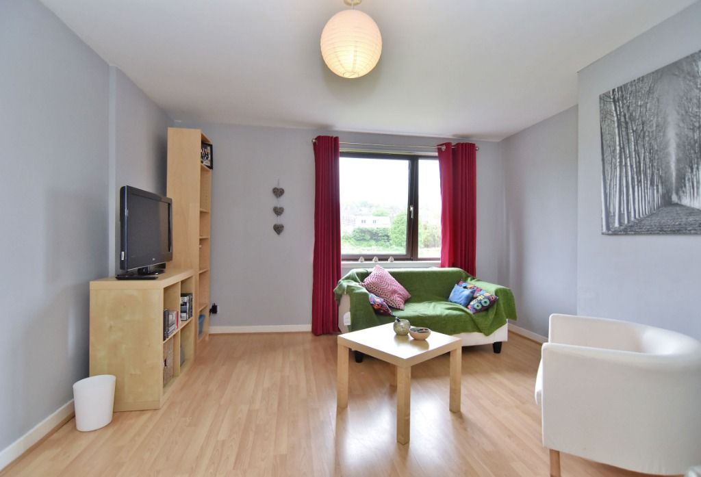 3 bed flat to rent in Morrison Drive, Garthdee, Aberdeen AB10 Zoopla
