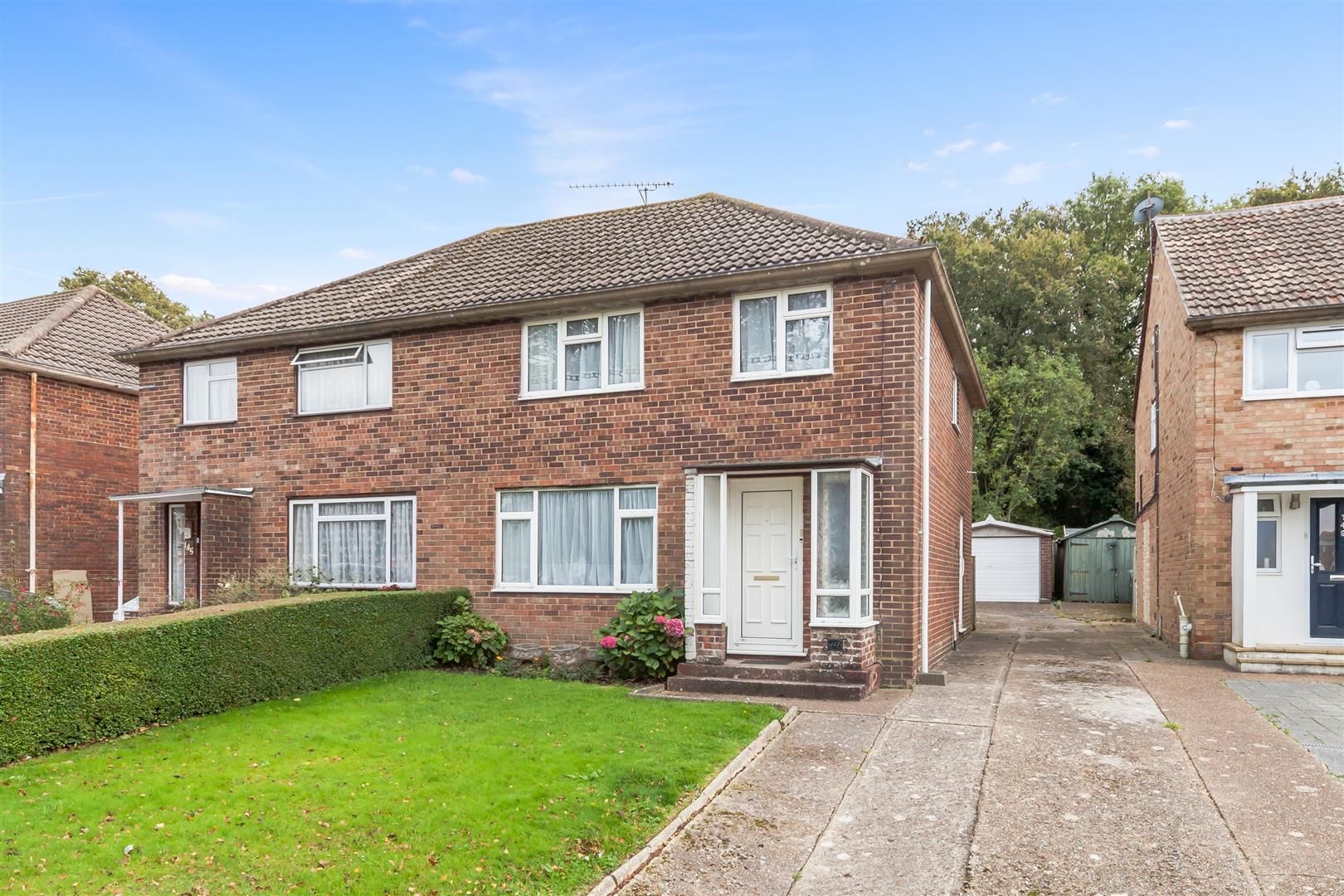 3 bed semidetached house for sale in Chanctonbury Road, Burgess Hill RH15 Zoopla