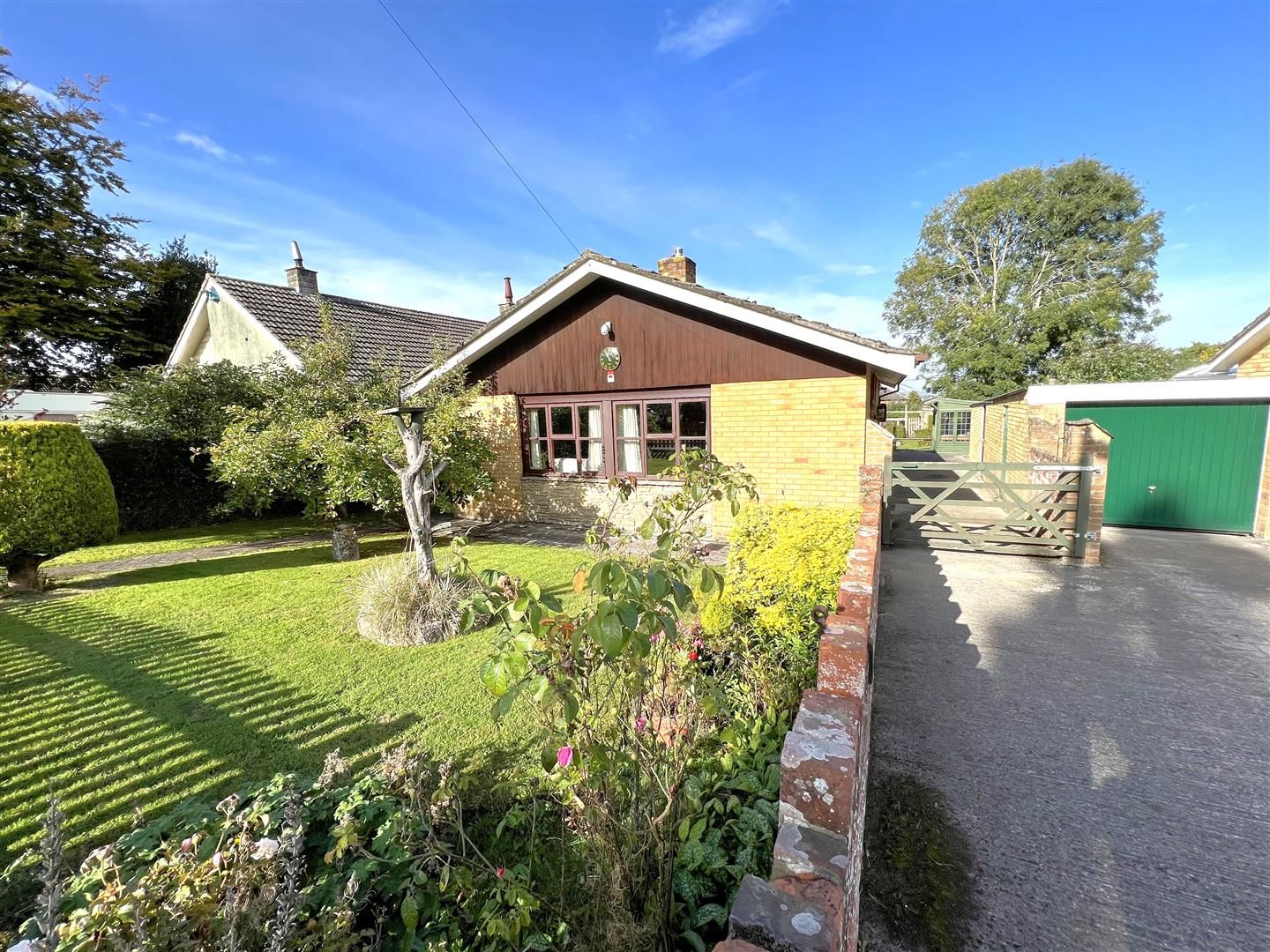 3 bed detached bungalow for sale in Leighton Green, Westbury BA13 Zoopla