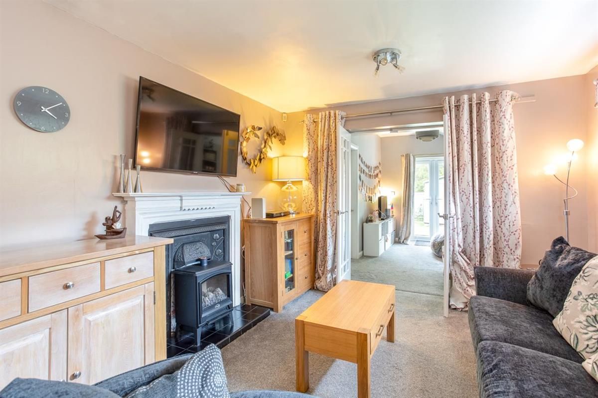 4 bed bungalow for sale in Bilsdale Grove, Knaresborough HG5 Zoopla