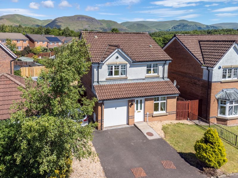 3 bed detached house for sale in Highlander Way, Tullibody, Alloa FK10