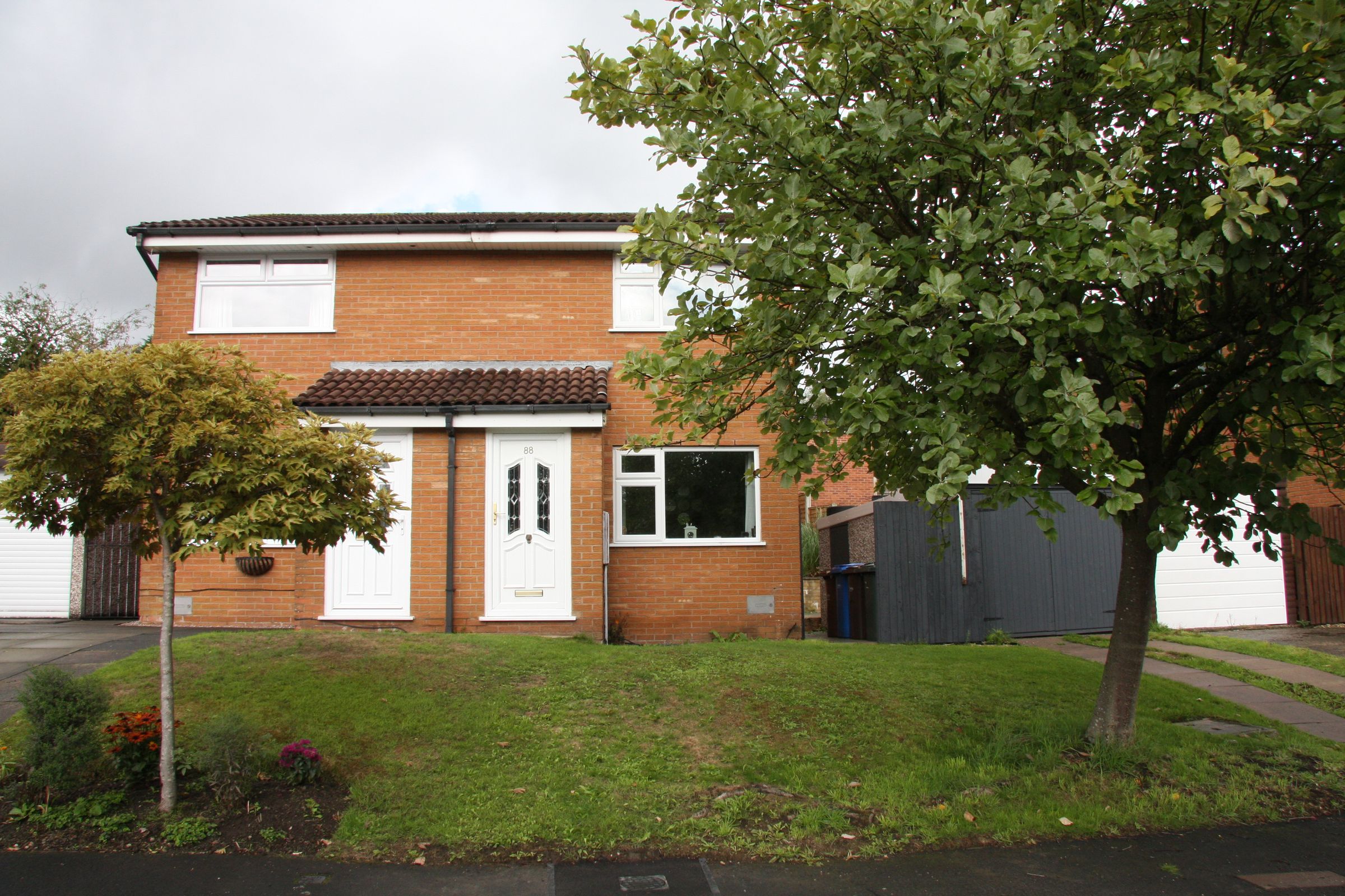 2 bed detached house to rent in Clover Field, Chorley PR6 Zoopla