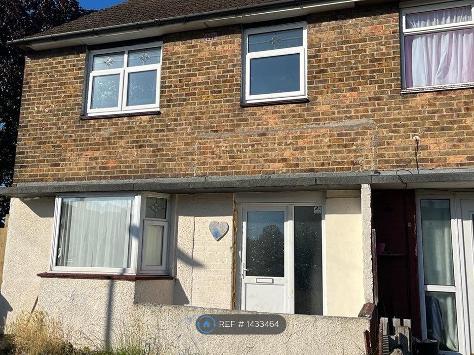 3 bed end terrace house to rent in Wainfleet Road, Grimsby DN33 Zoopla