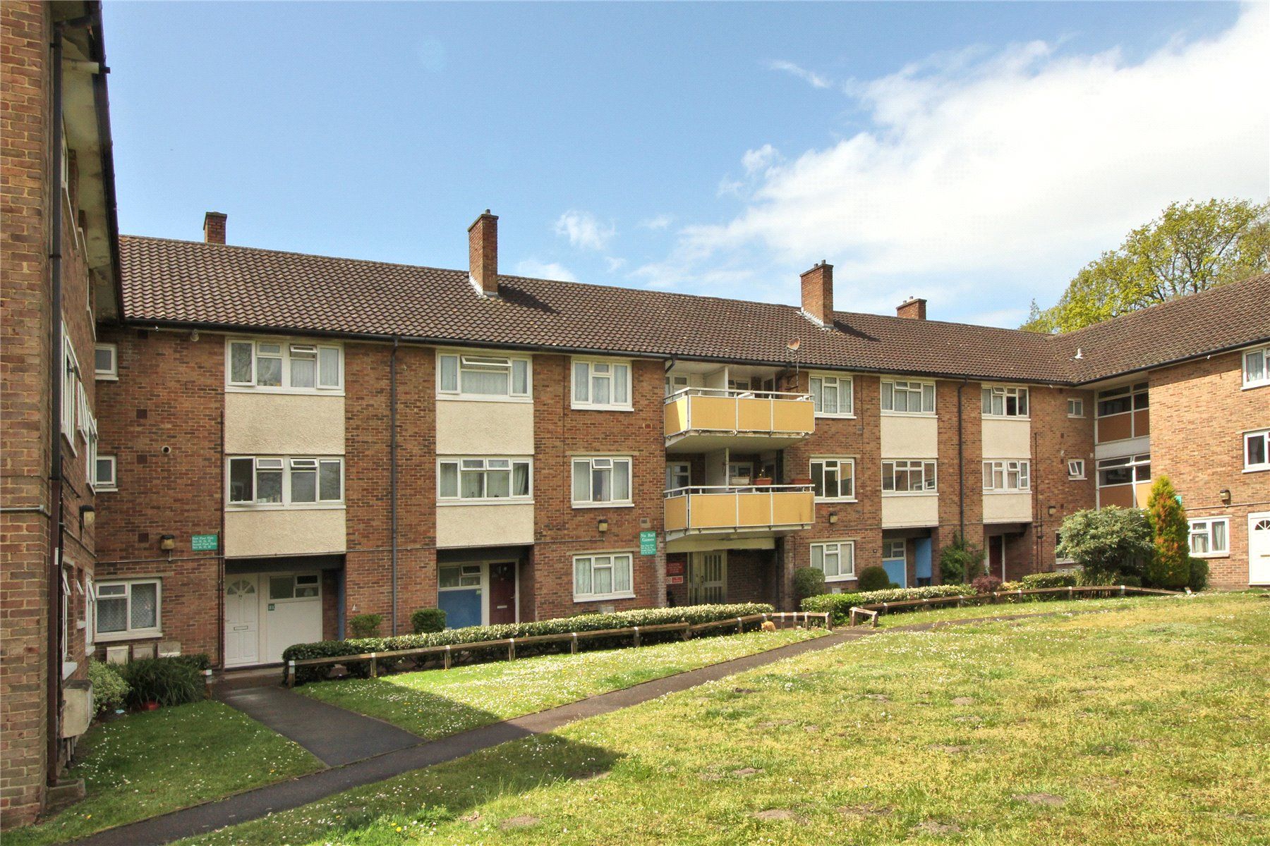 Alpha Road, Woking GU22  