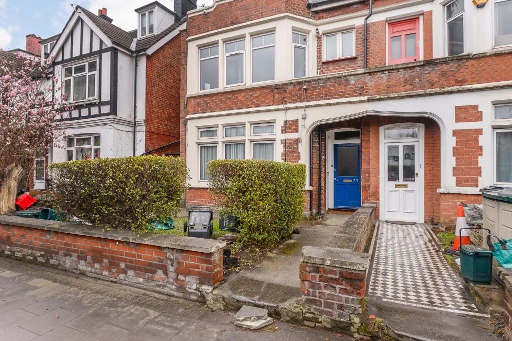 1 bed flat for sale in Ellesmere Road, London W4 Zoopla