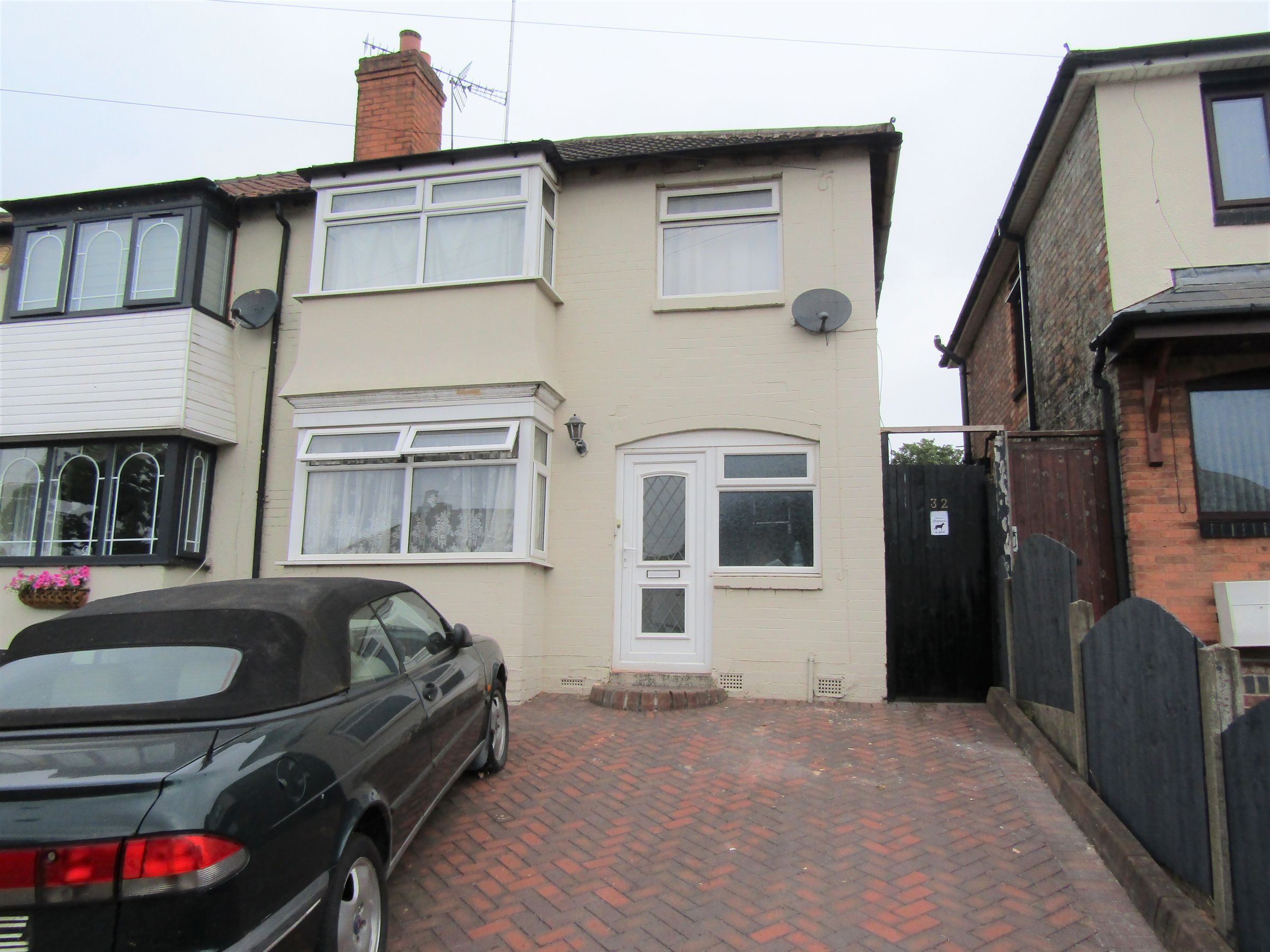3 bed semidetached house to rent in Ansell Road, Erdington, Birmingham