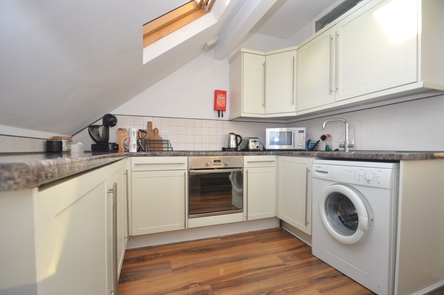 2 bed flat to rent in Heywood Road, Harrogate, North Yorkshire HG2 Zoopla