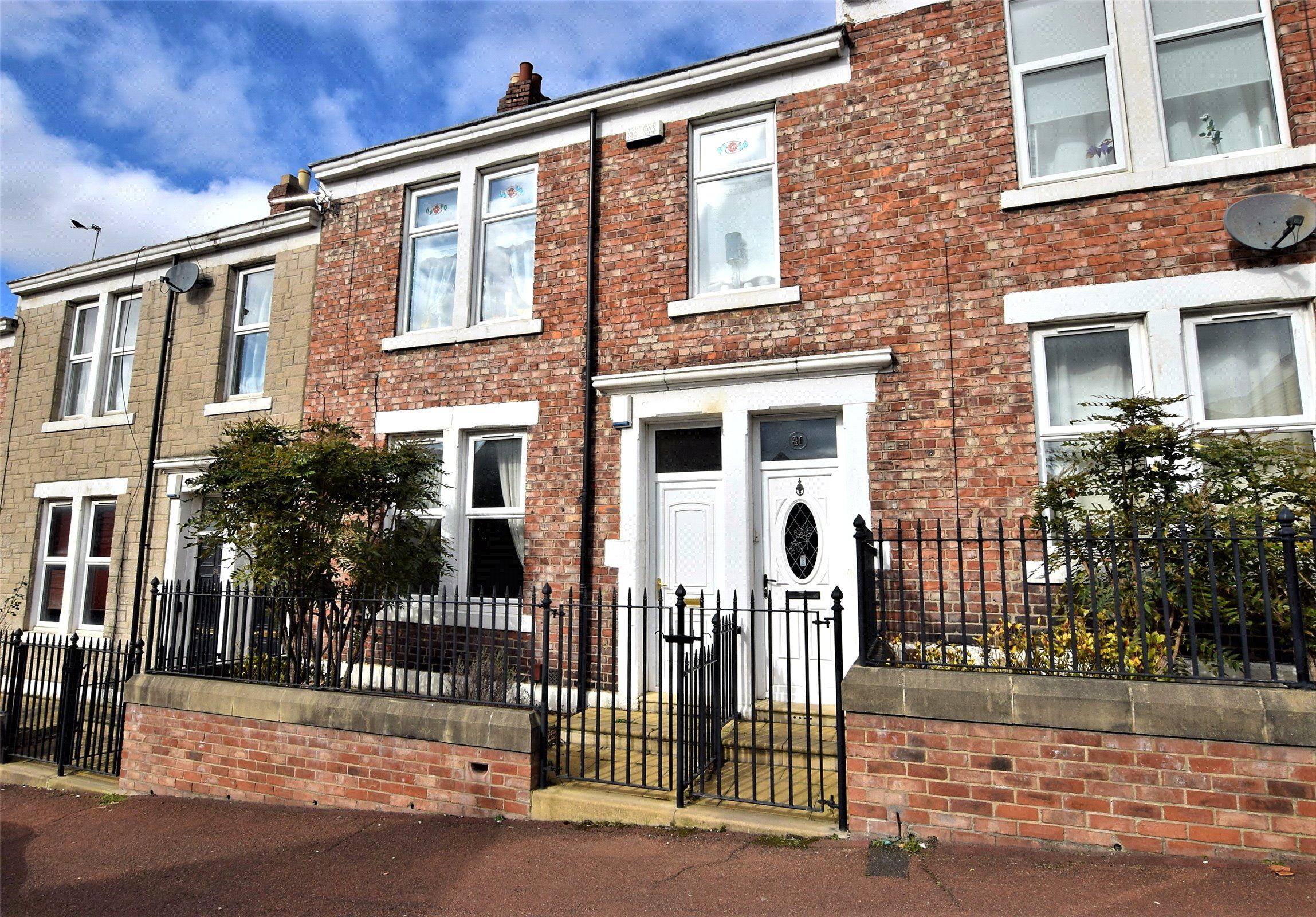 2 bed flat for sale in Westminster Street, Gateshead NE8 Zoopla