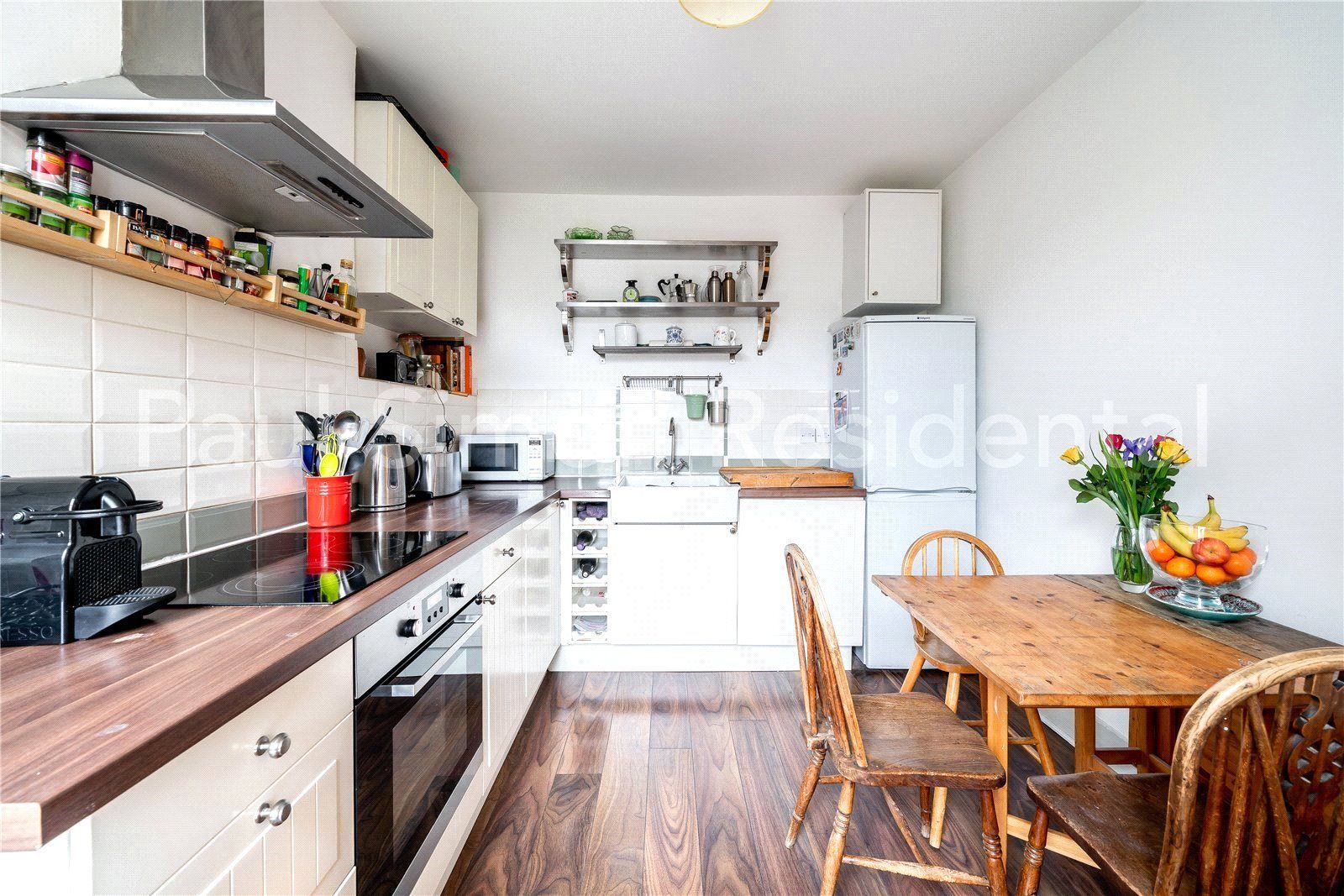 Frobisher Road, Hornsey, London N8  