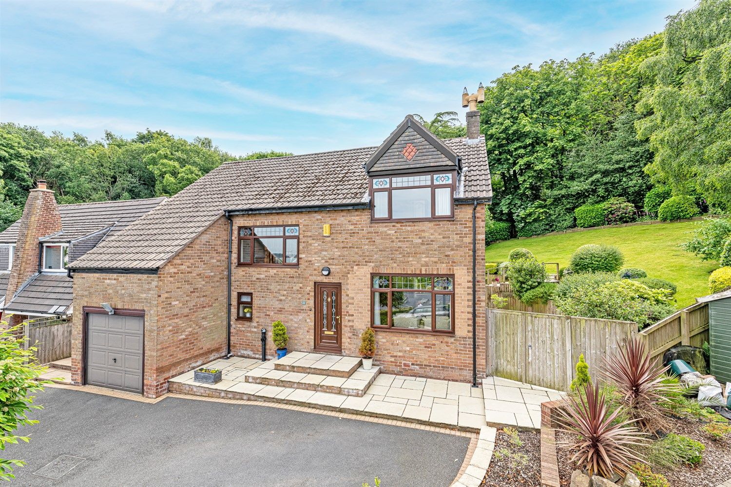 4 bed detached house for sale in Hillside Close, Helsby, Frodsham WA6