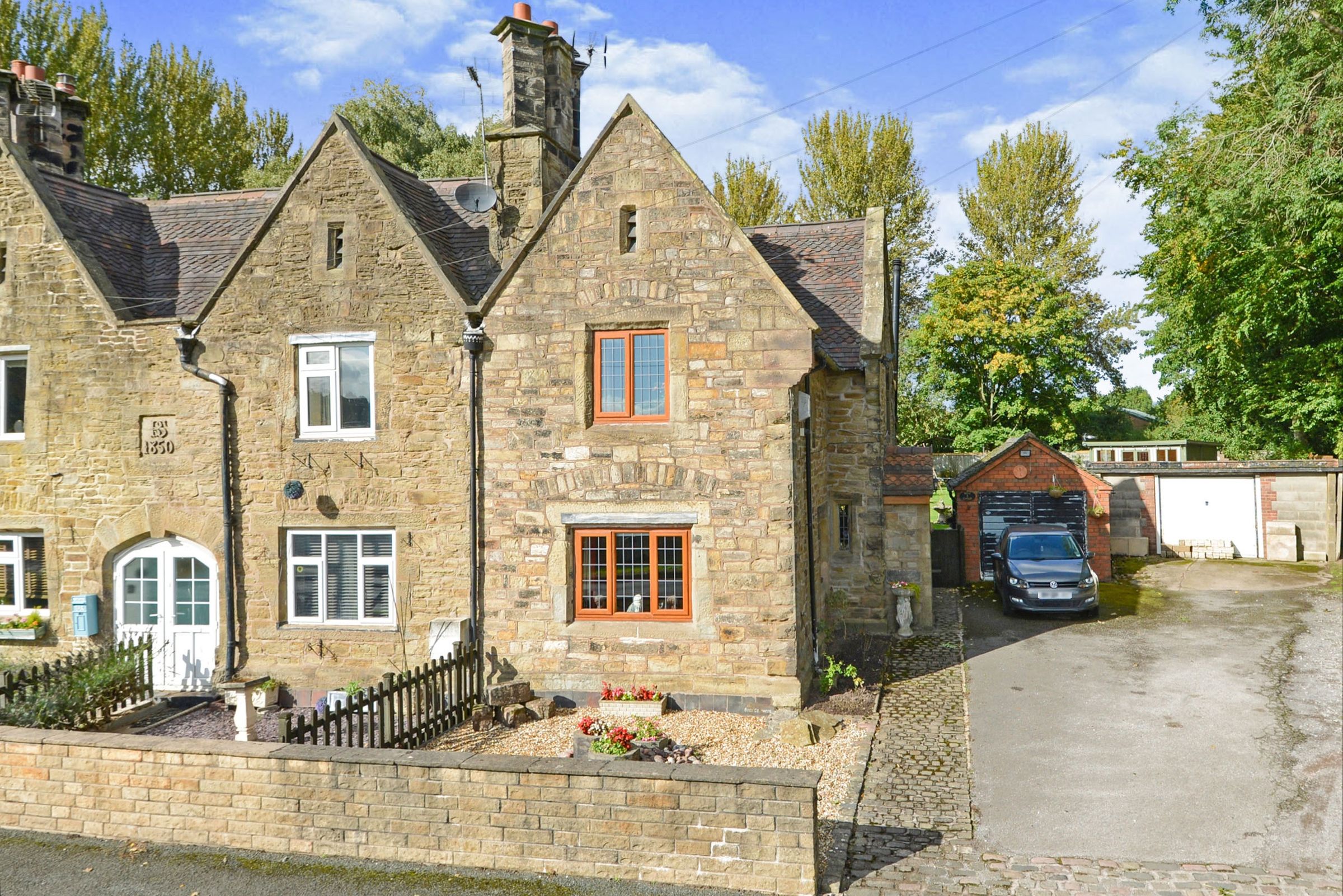 2 bed town house for sale in Keele Road, Newcastle ST5 Zoopla