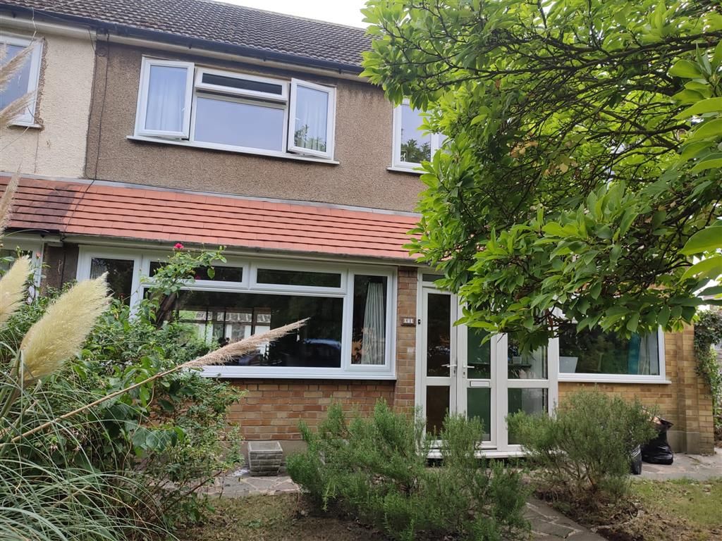 4 bed semidetached house for sale in Suffolk Way, Hornchurch, Essex