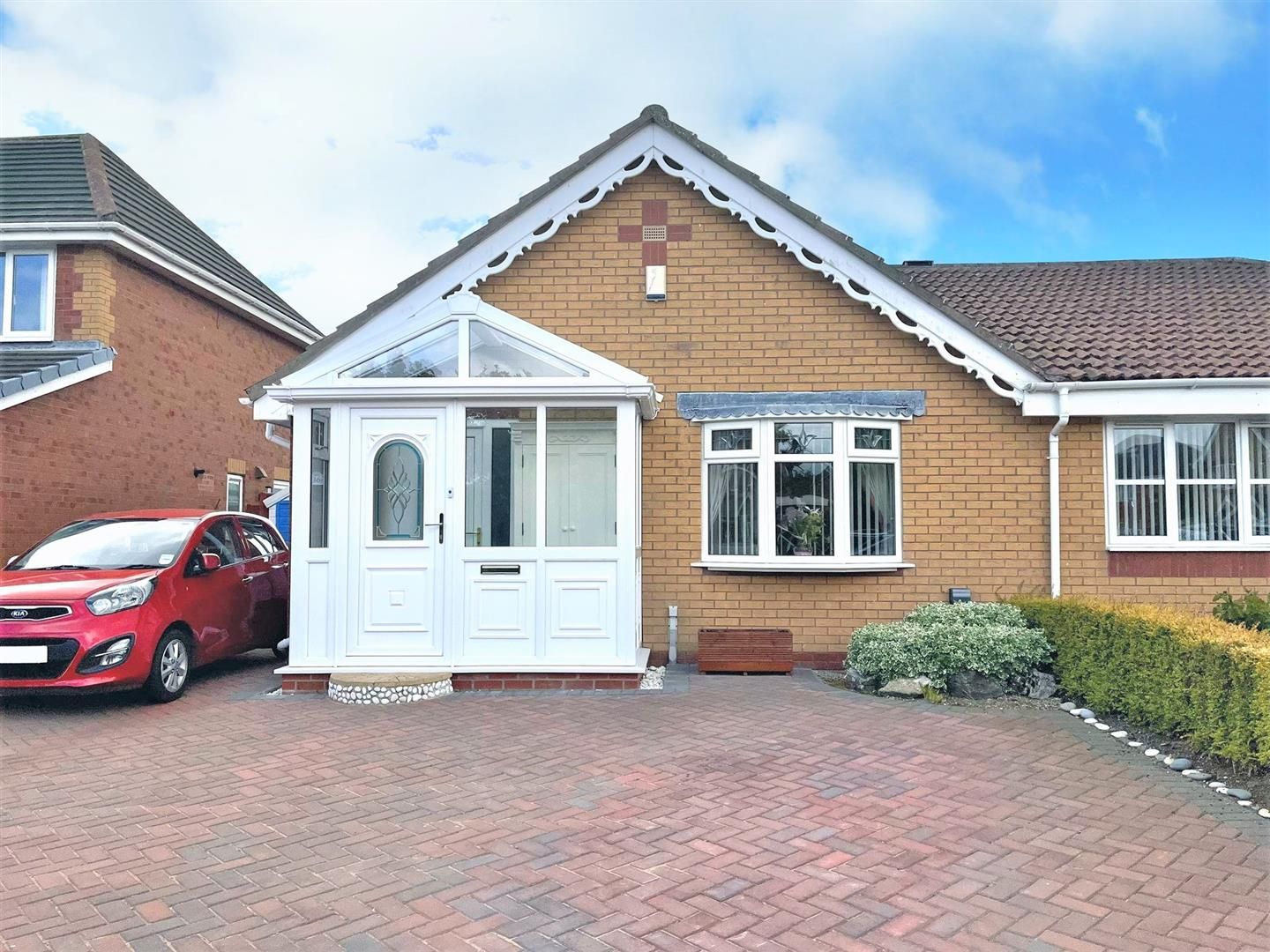 2 bed semidetached bungalow for sale in Tansley Lane, Hornsea HU18