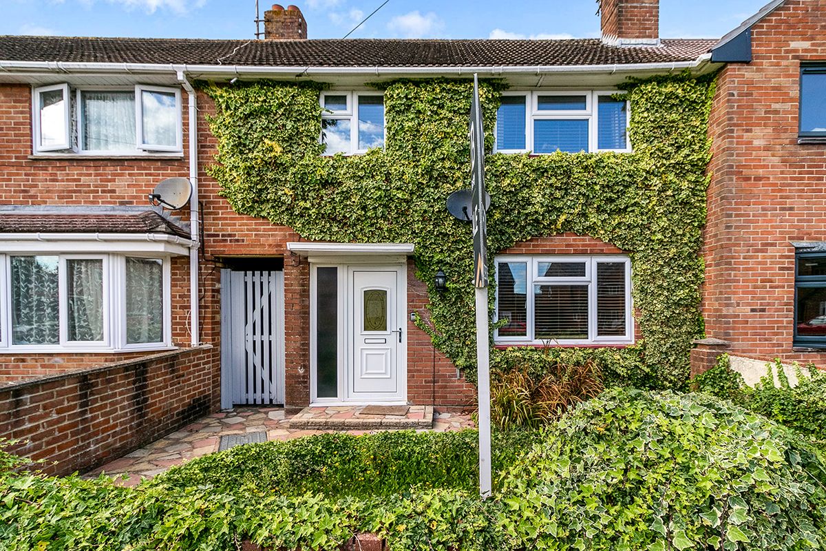 3 bed terraced house for sale in Parkhouse Farm Way, Havant, Hampshire PO9 Zoopla