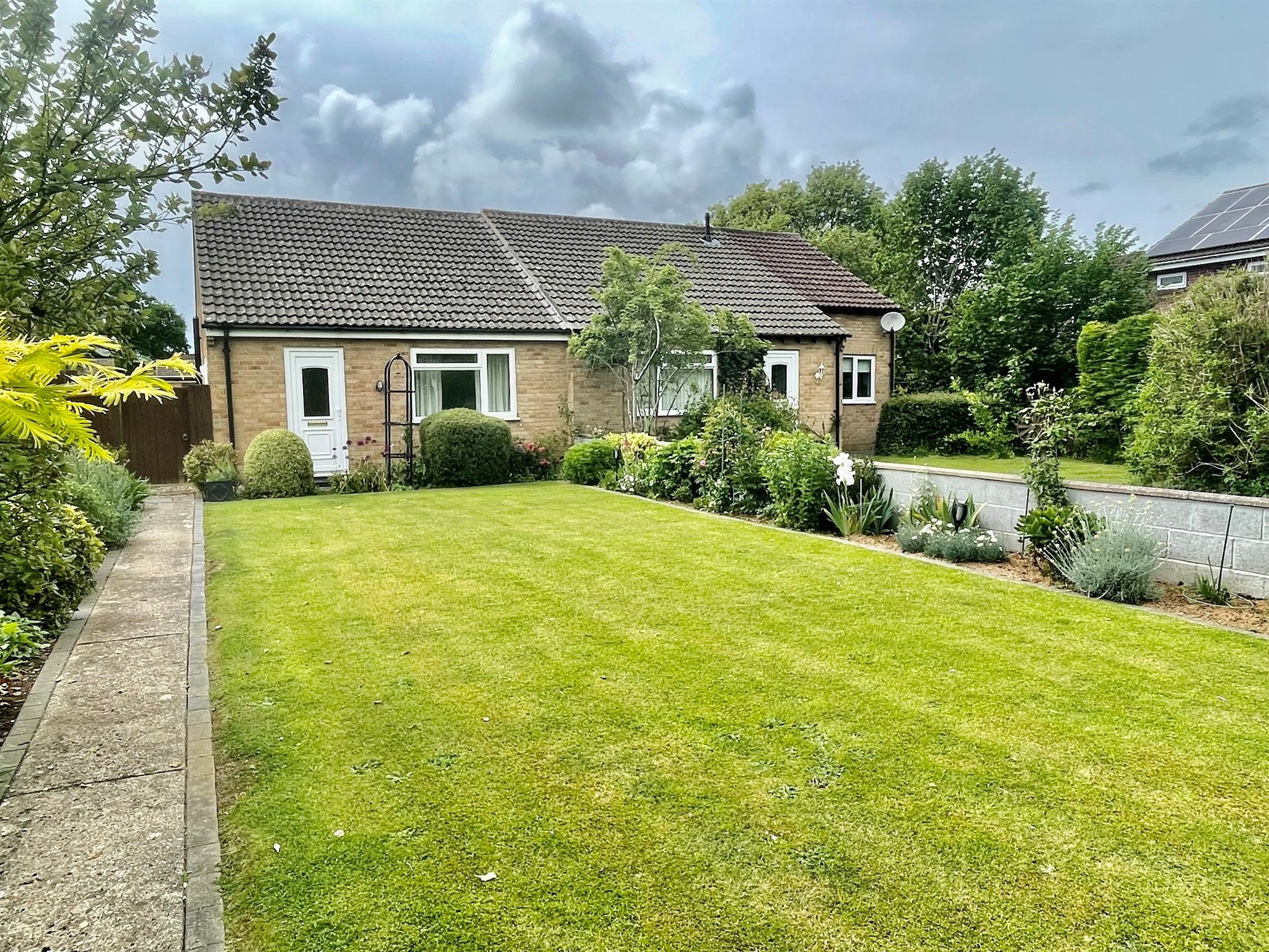 2 bed semidetached bungalow for sale in Forest Road, Frome BA11 Zoopla