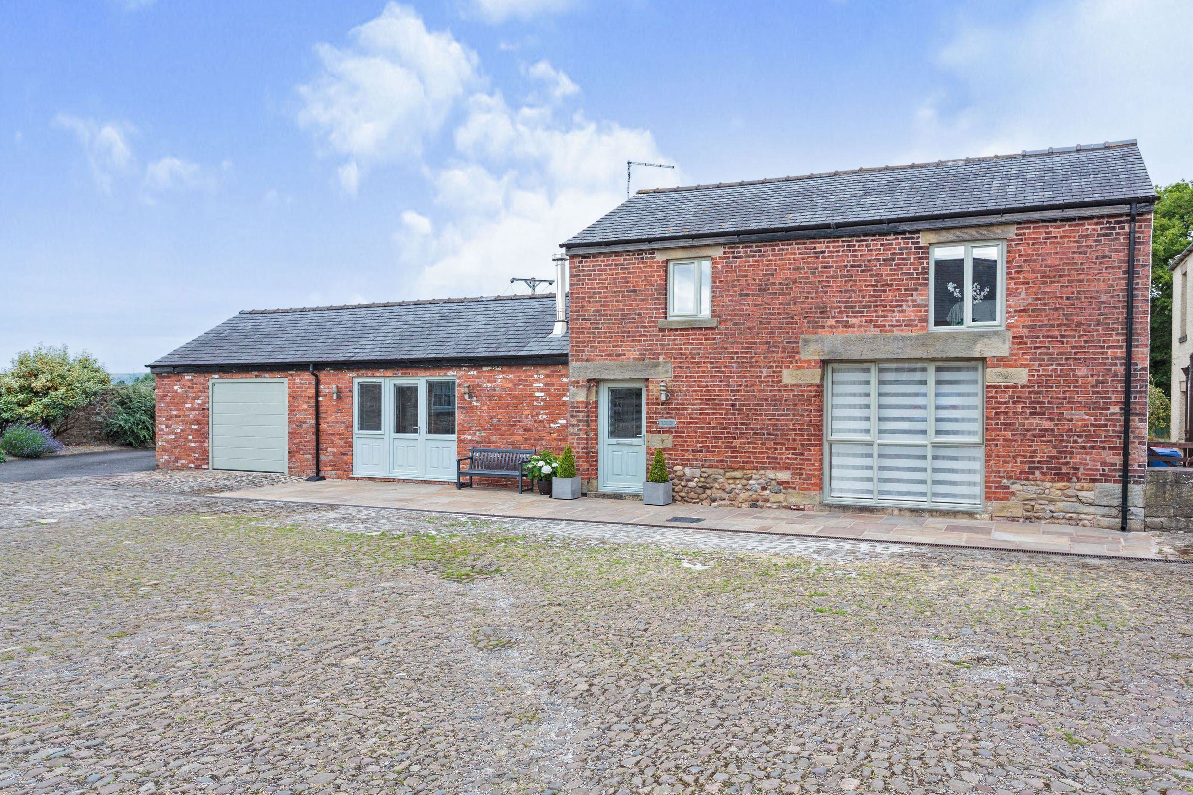 3 bed detached house for sale in Roe Barns, Catterall Lane, Catterall