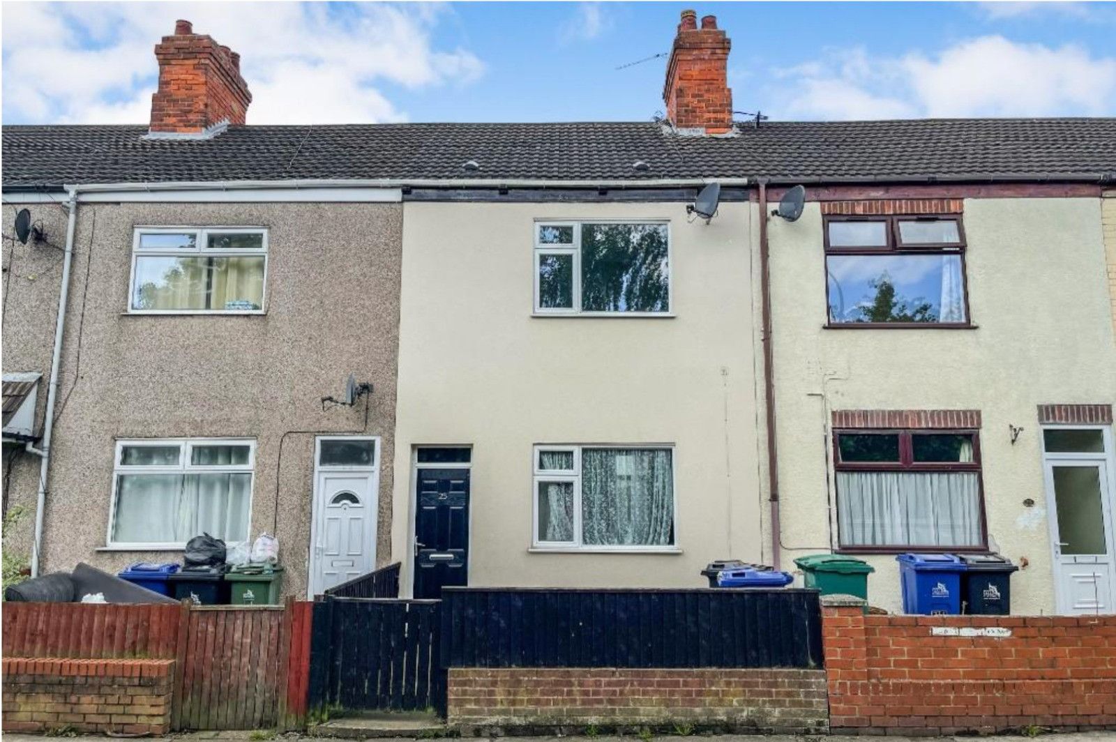 4 bed terraced house for sale in Highfield Avenue, Grimsby