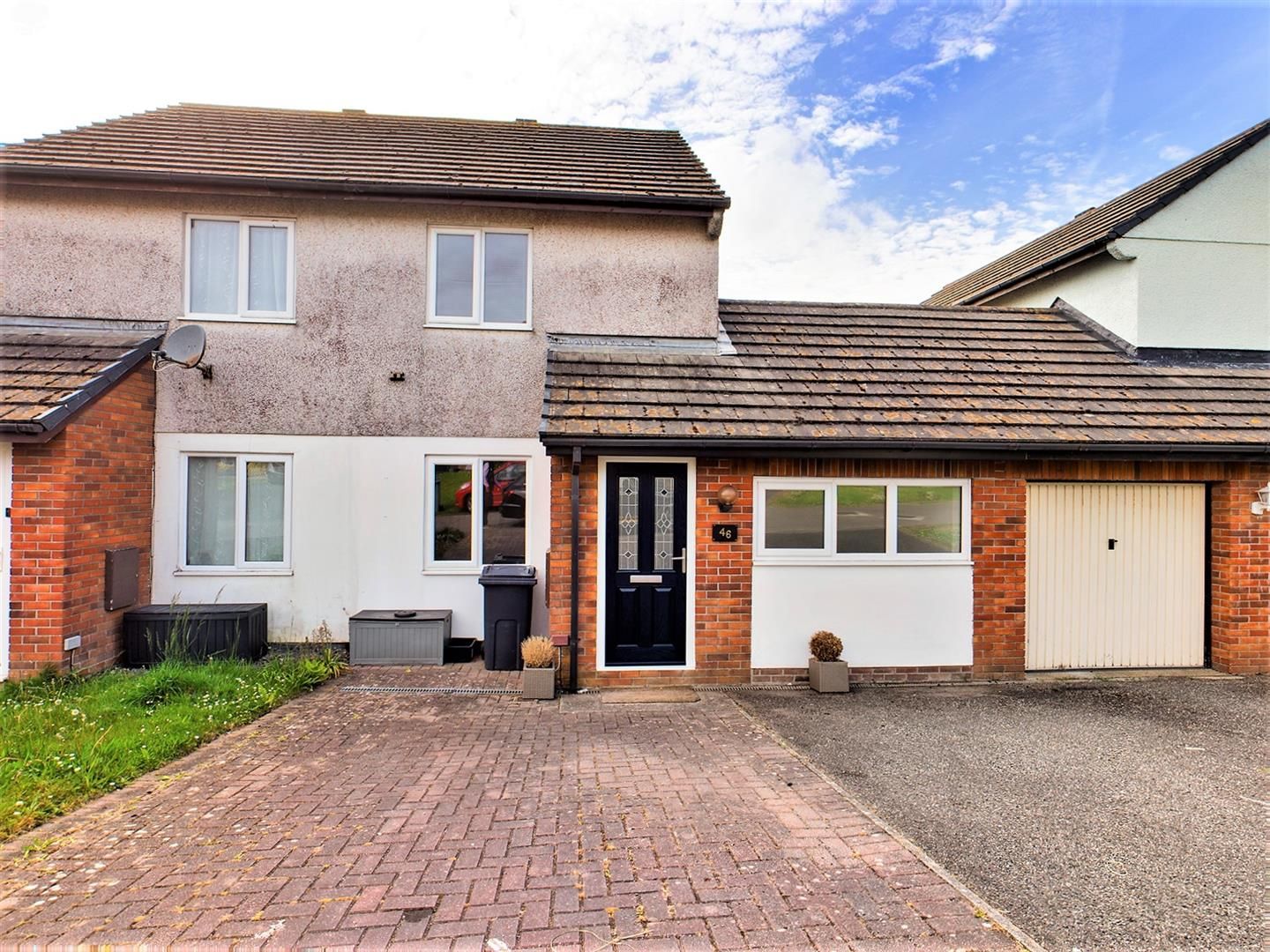 3 bed semidetached house for sale in Kingsley Court, Fraddon, St