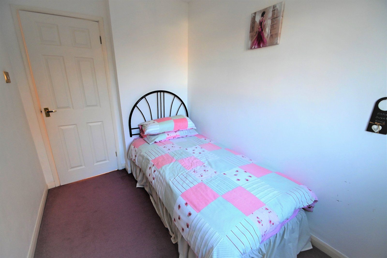 4 bed detached house for sale in Haynes Close, Langley, Berkshire SL3