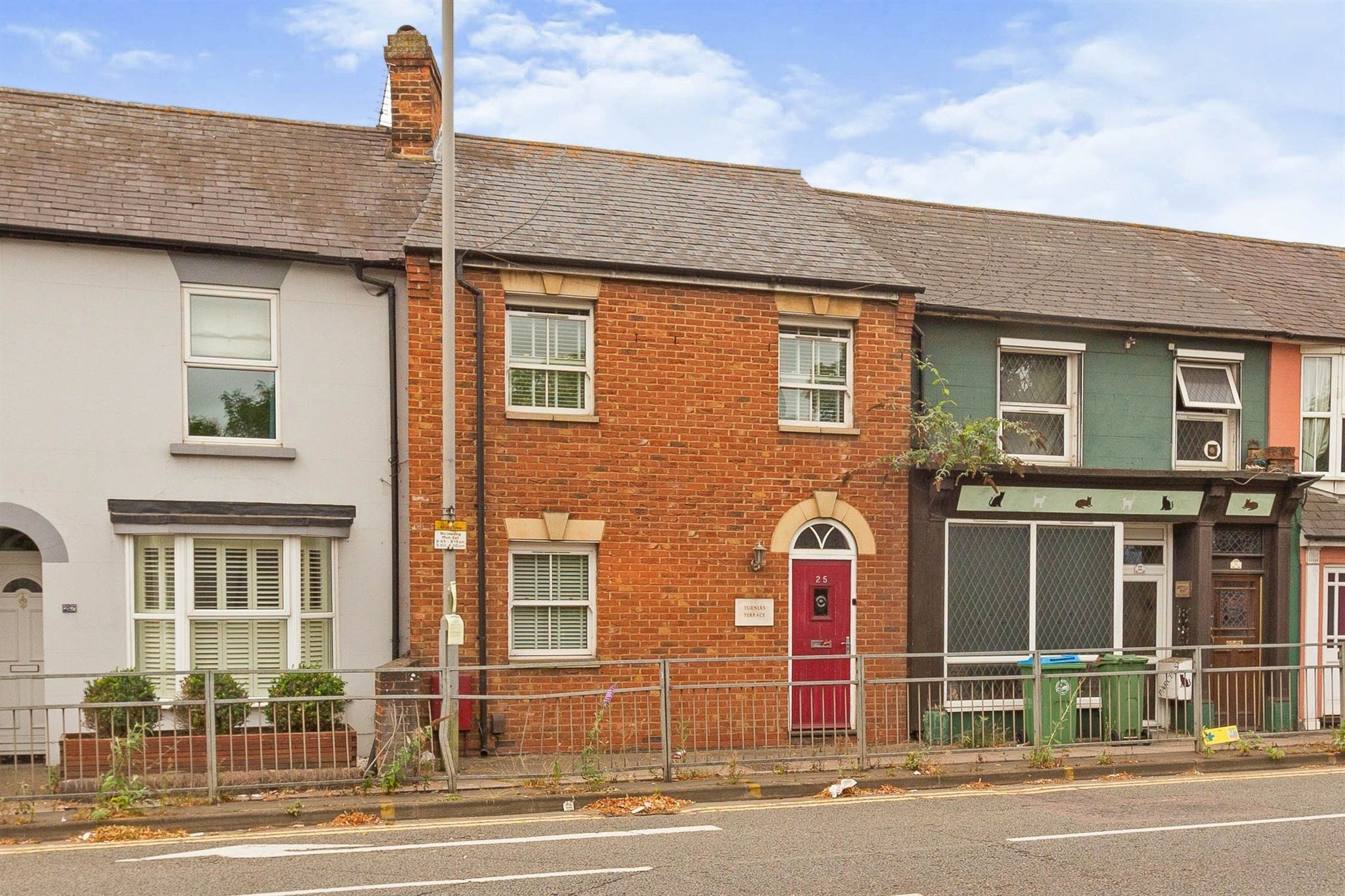 2 bed terraced house for sale in Wendover Road, Aylesbury HP21 Zoopla