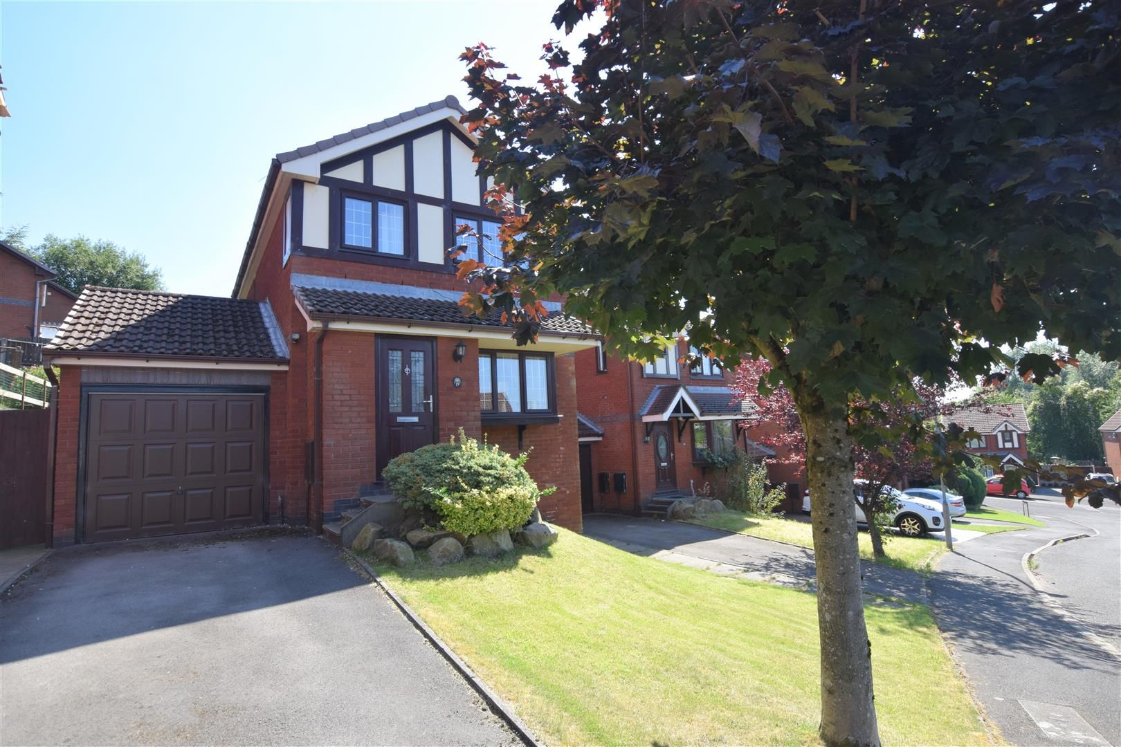 3 bed detached house for sale in Heatherside, Stalybridge SK15 Zoopla