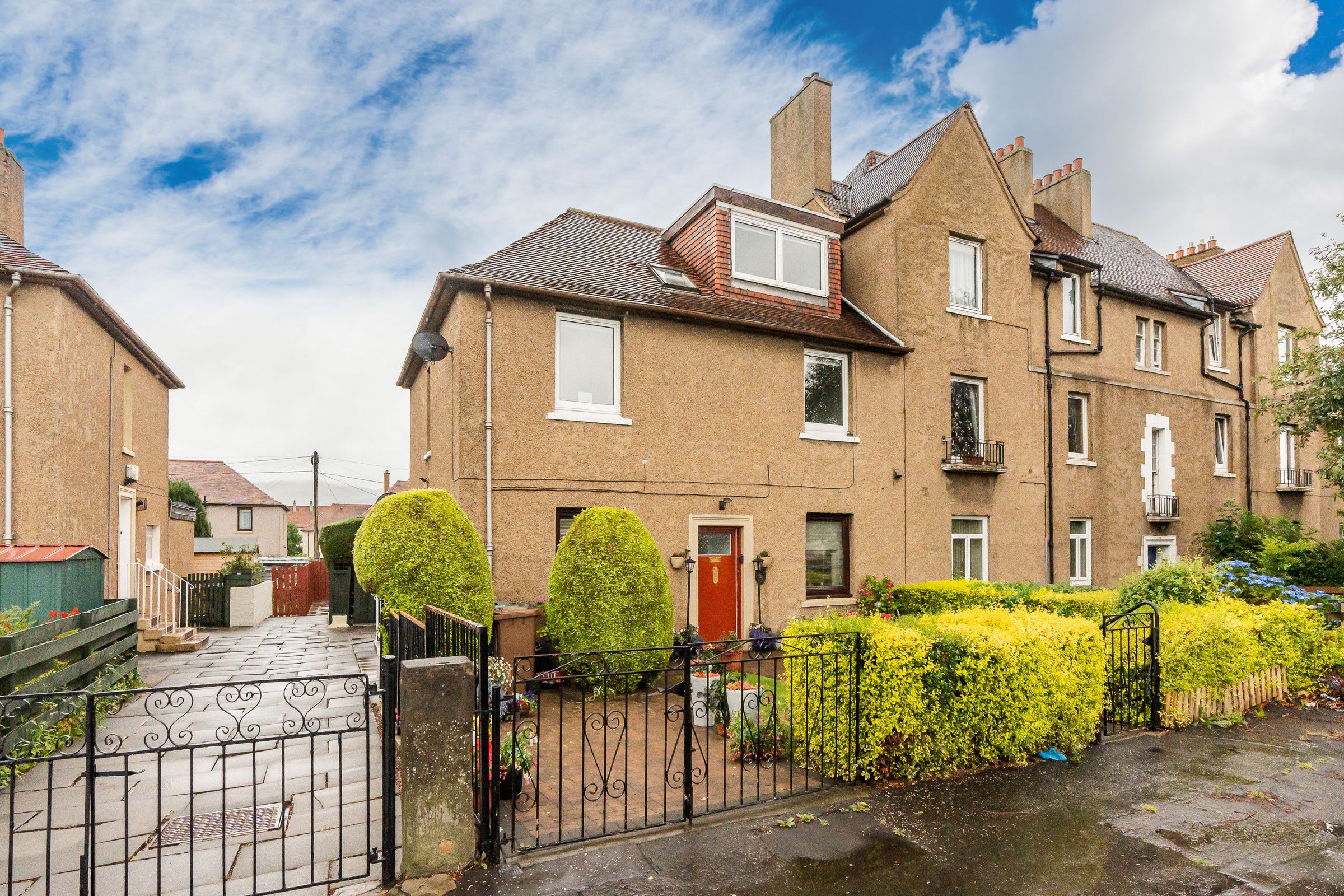 4 bed flat for sale in 225 Calder Road, Edinburgh EH11 Zoopla