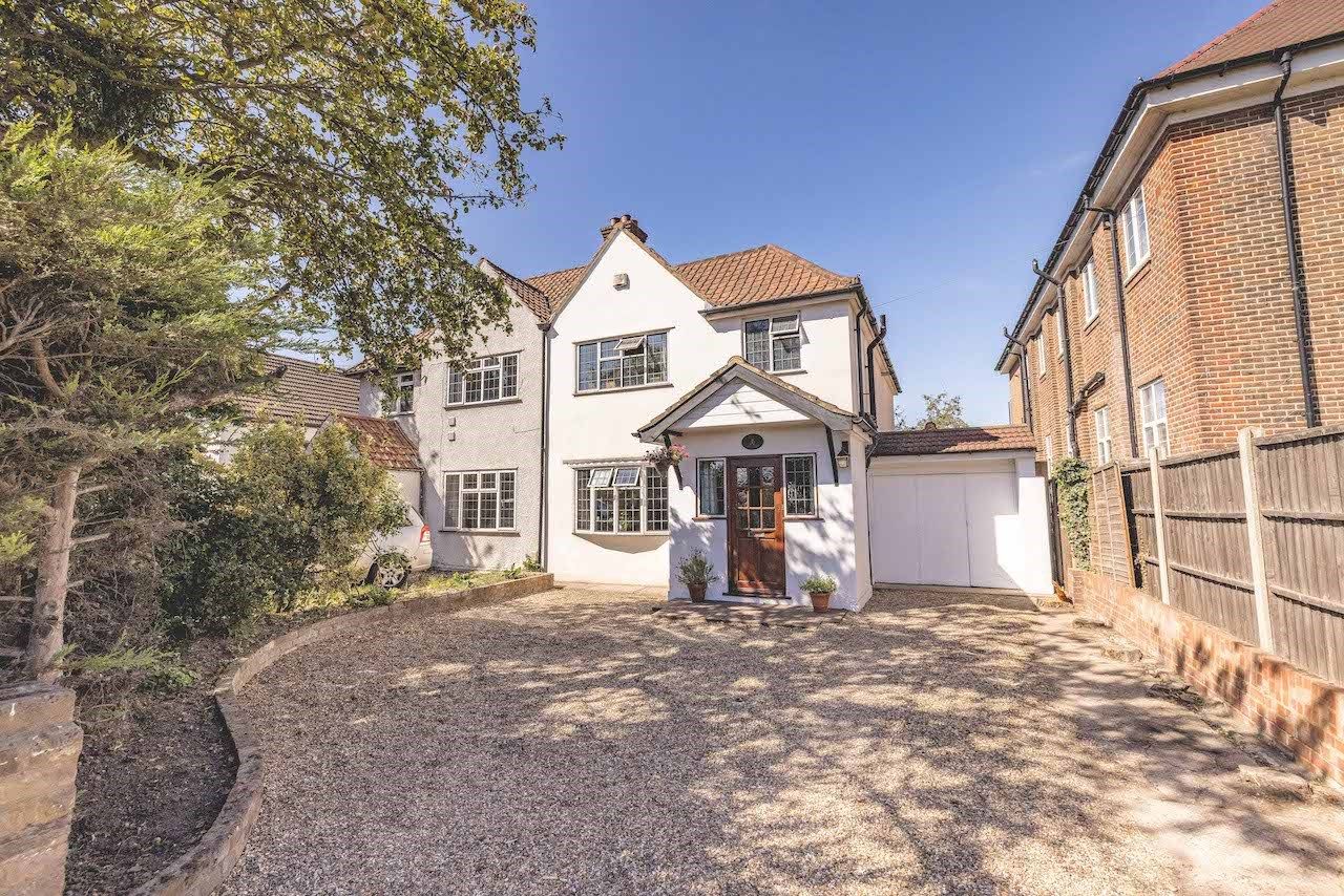 3 bed semidetached house for sale in Thorney Lane South, Richings Park