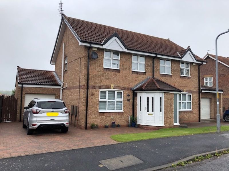 3 bed semidetached house for sale in Kirkharle Drive, Pegswood