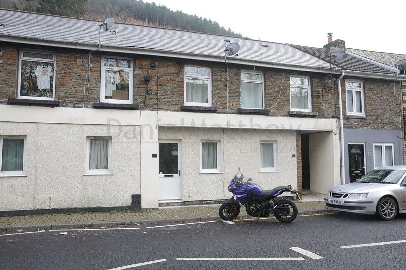 1 bed flat for sale in High Street, Ogmore Vale, Bridgend County. CF32
