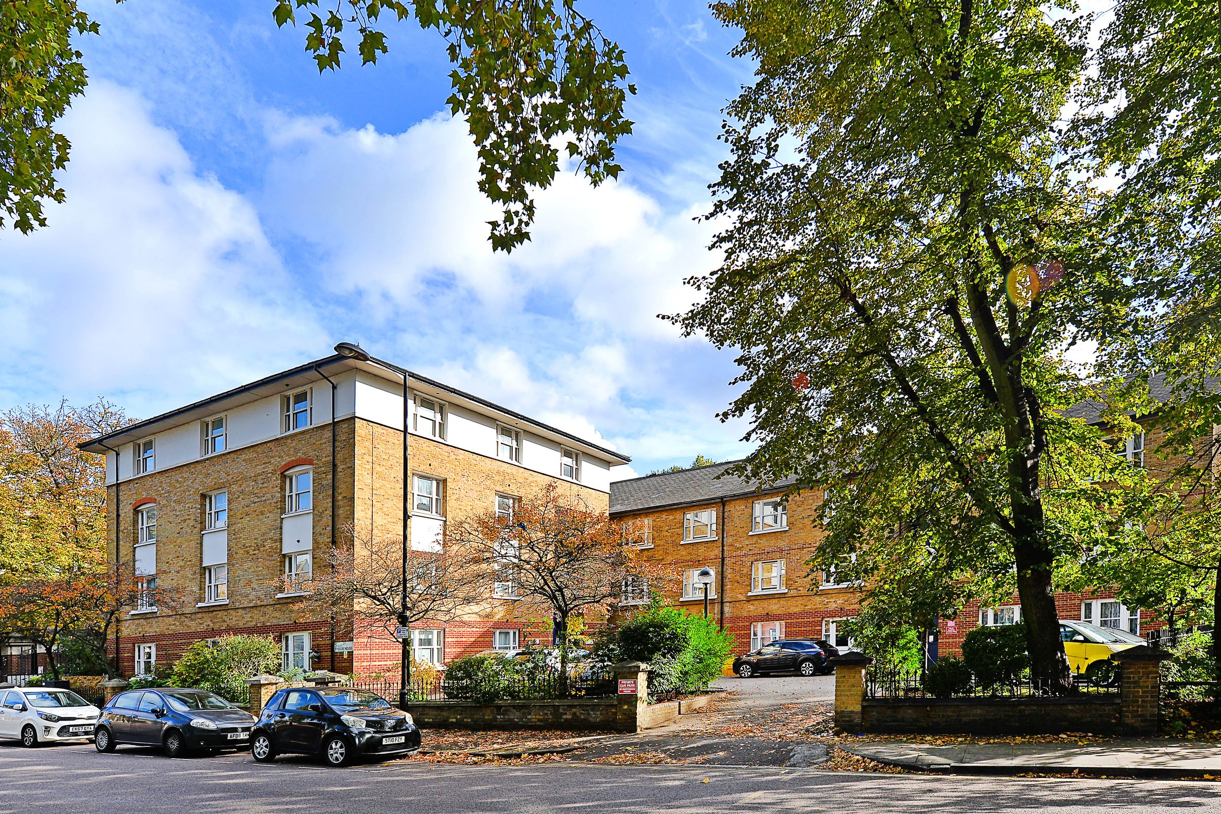 1 bed flat for sale in Victoria Park Road, London E9 Zoopla