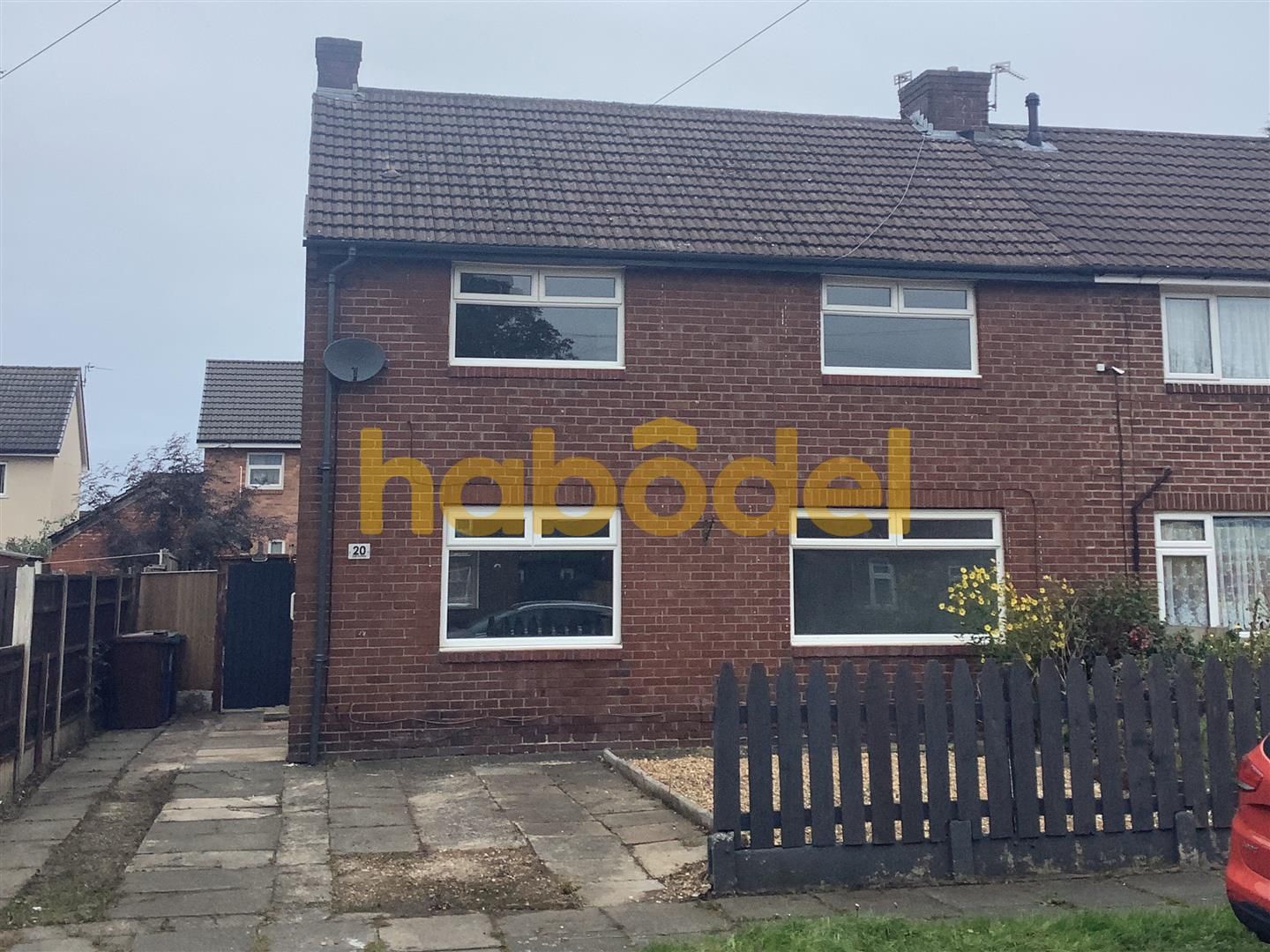 3 bed semidetached house to rent in Oak Avenue, Golborne, Warrington