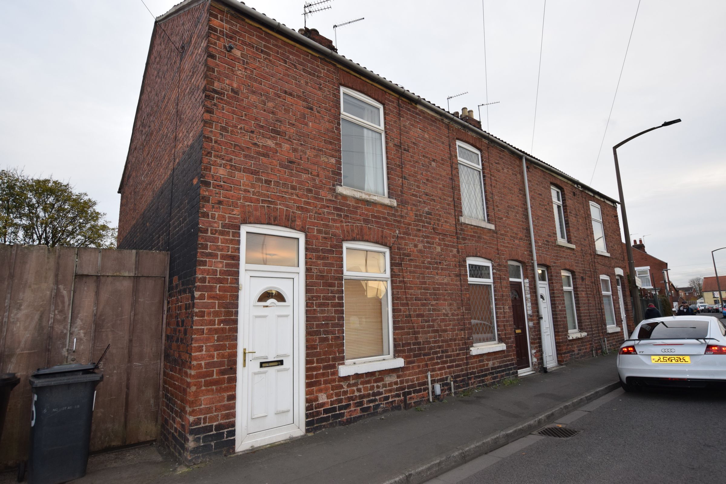 2 bed end terrace house for sale in Cooke Street, Bentley, Doncaster