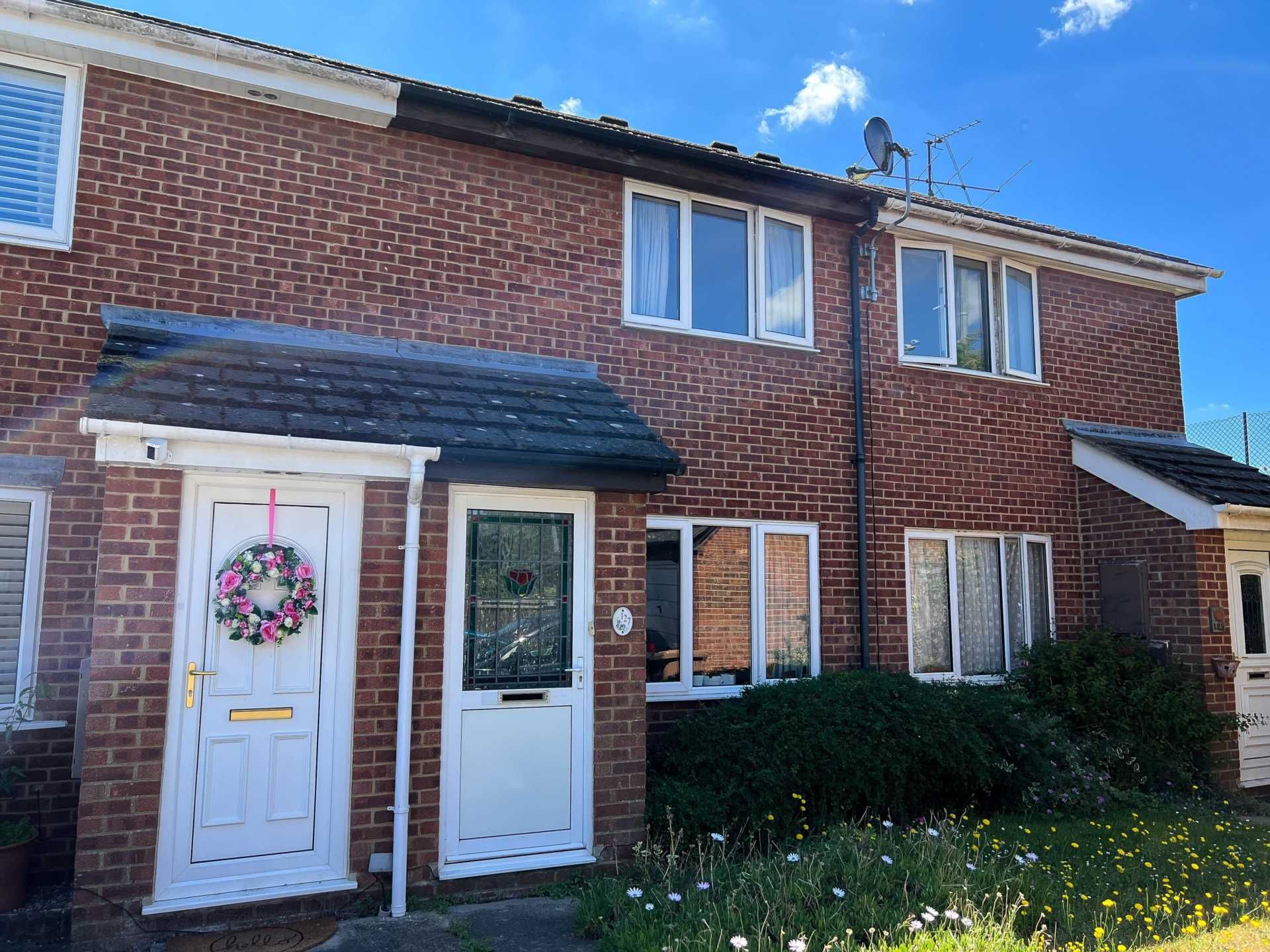 2 bed terraced house for sale in Fir Tree Avenue, Wallingford OX10 Zoopla
