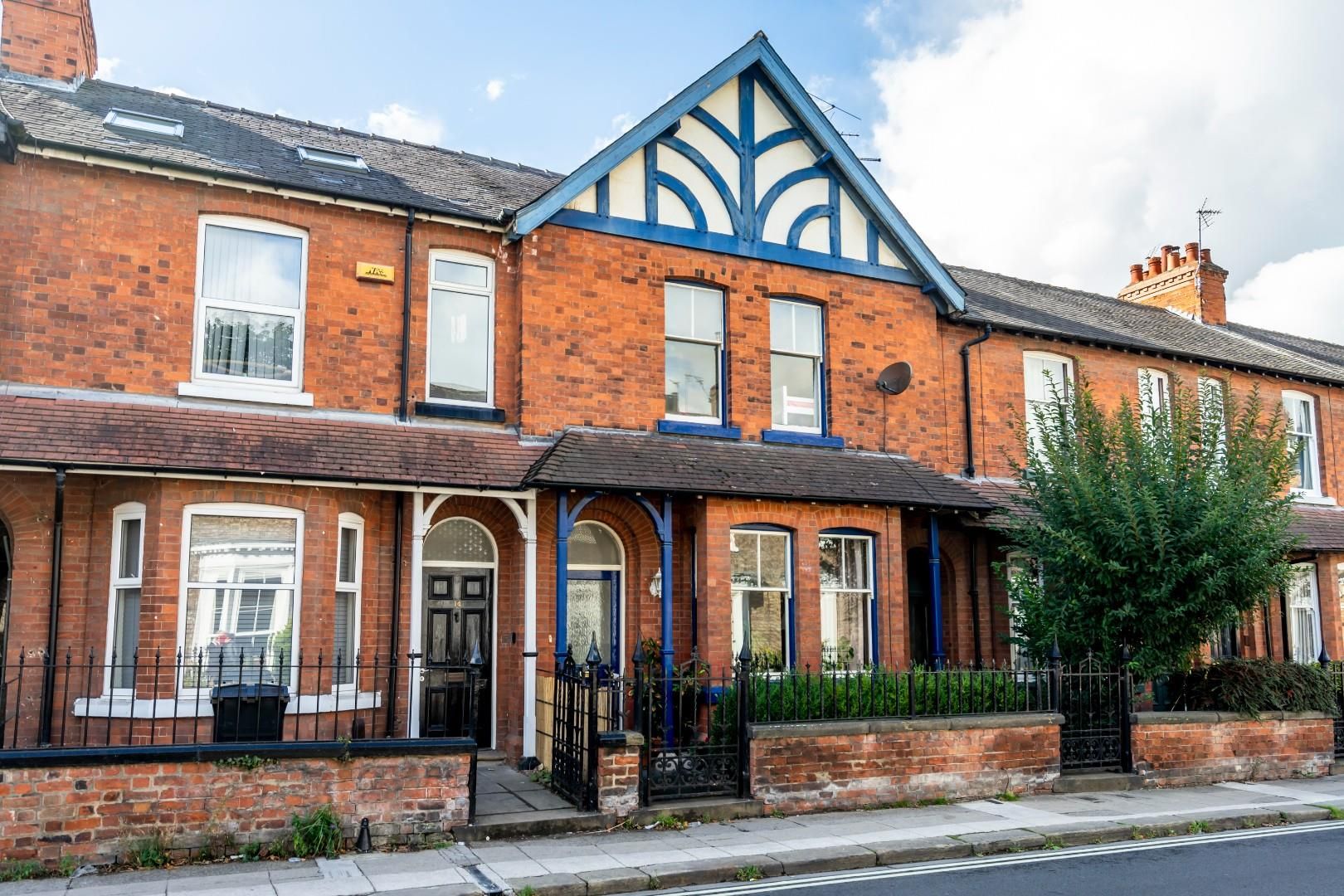 3 bed terraced house for sale in Mill Lane, Heworth, York YO31 Zoopla