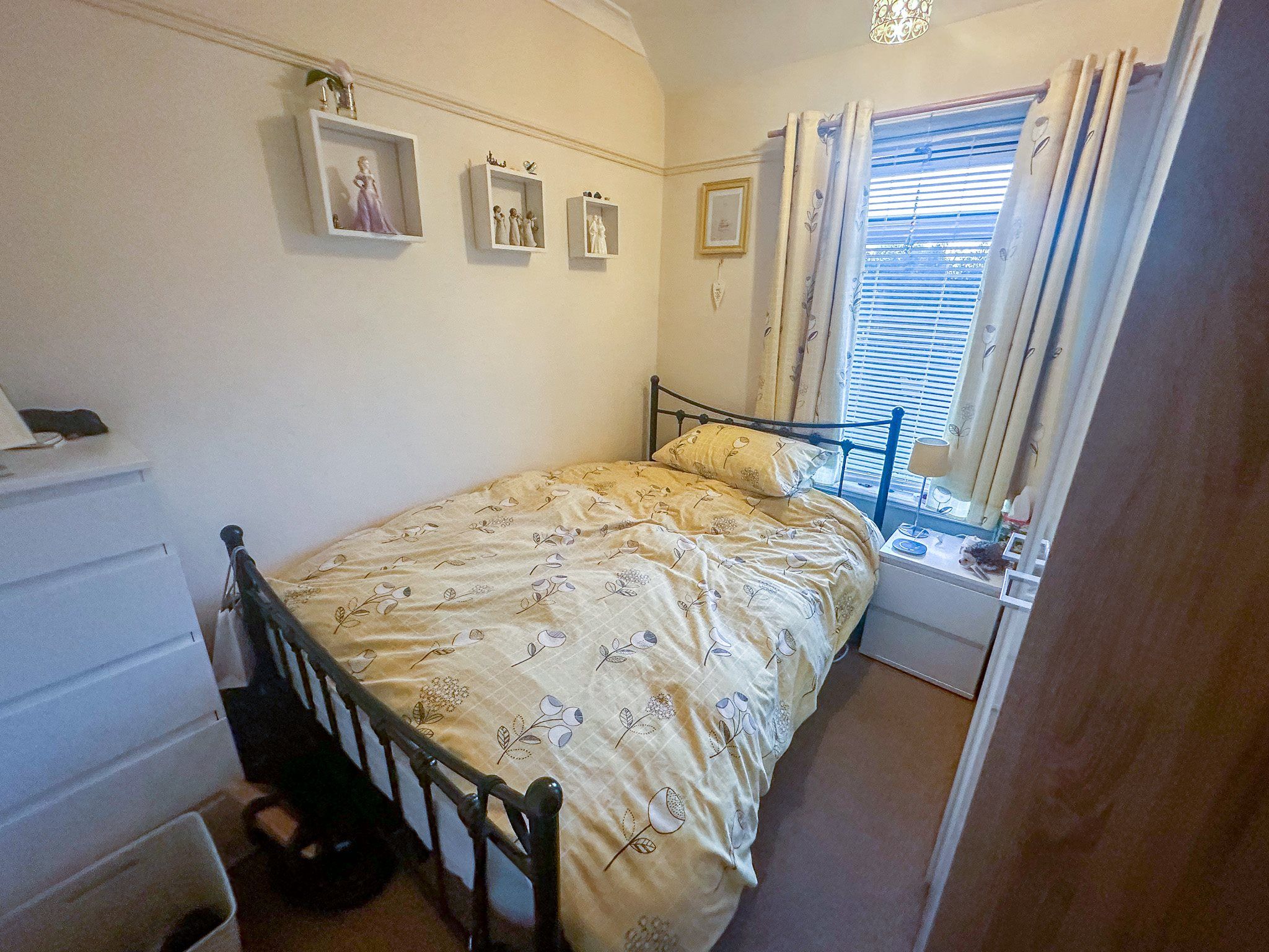 2 bed semidetached house for sale in Milton Avenue, Sprotbrough