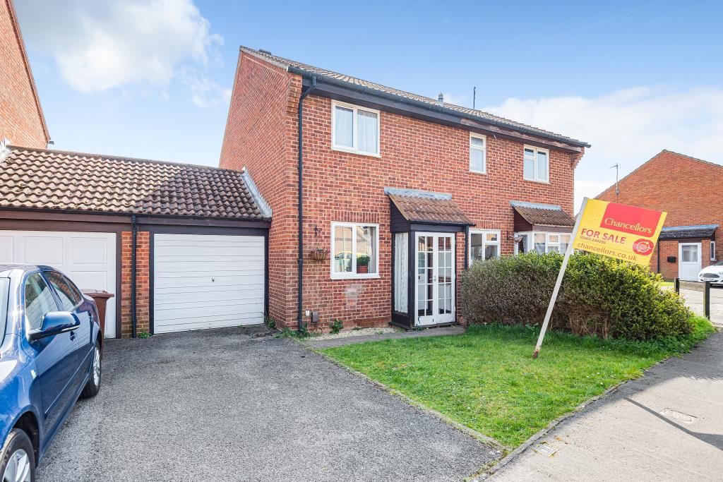 2 bed semidetached house for sale in Bicester, Oxfordshire OX26 Zoopla