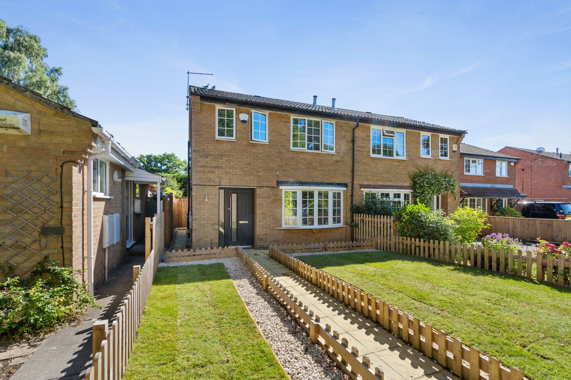 3 bed semidetached house for sale in Kelburn Close, Chandler's Ford