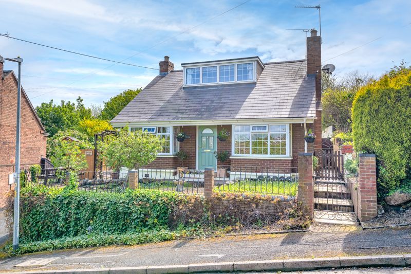 3 bed detached bungalow for sale in Dukes Hill, Ketley Bank, Telford