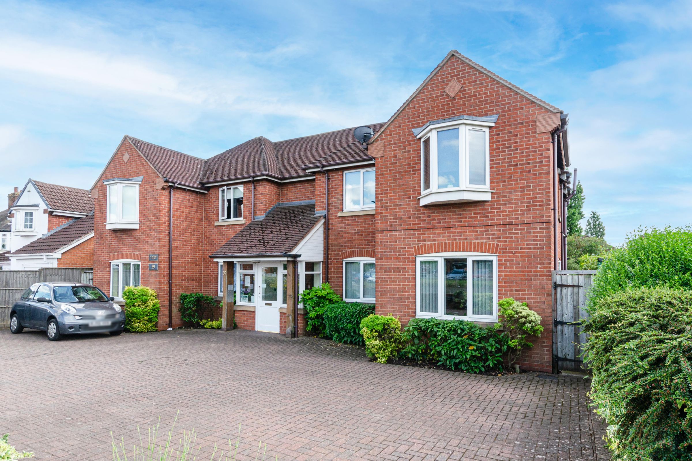 2 bed flat for sale in Sundial Court, Queslett Road, Great Barr B43