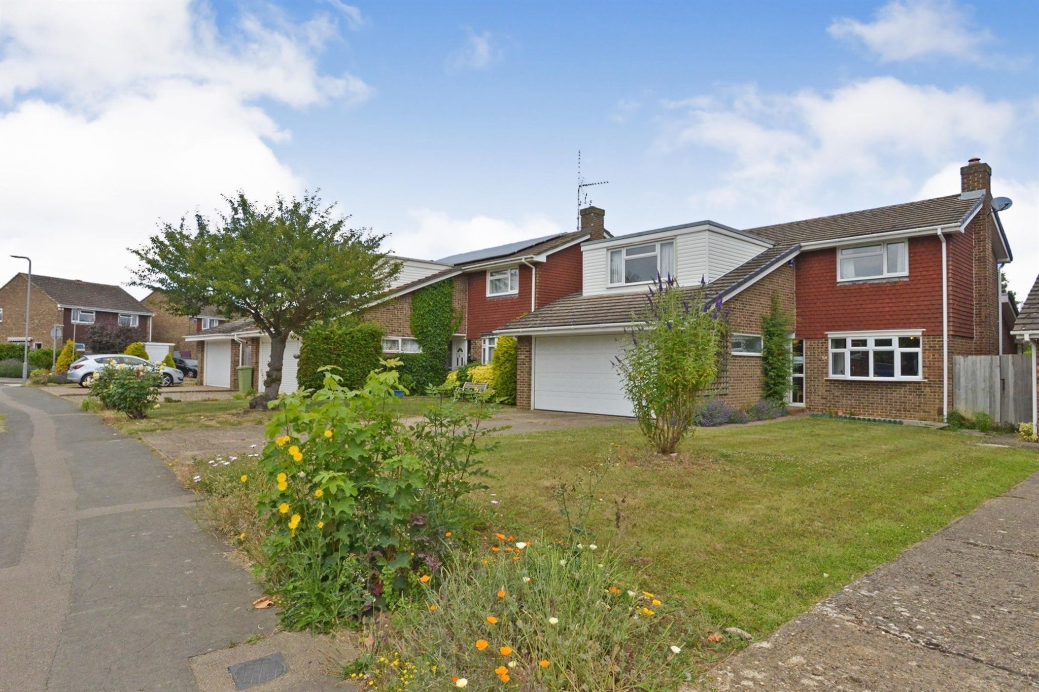 4 bed detached house for sale in Wordsworth Avenue, Newport Pagnell