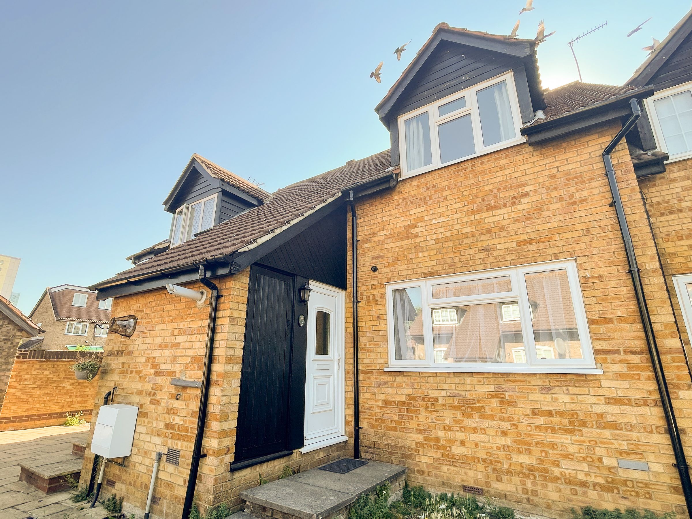 1 bed flat to rent in Mahon Close, Enfield EN1 Zoopla