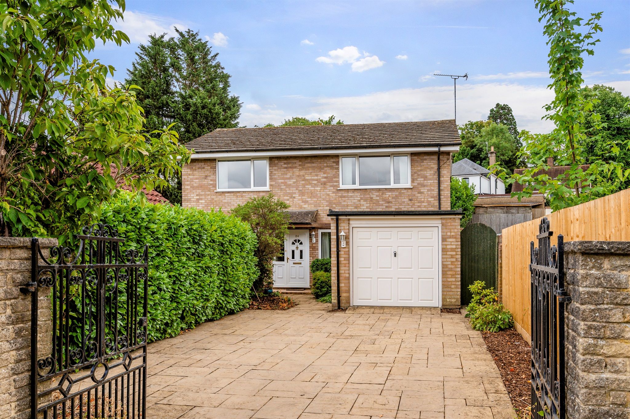4 bed detached house for sale in Furlong Road, Westcott, Dorking RH4
