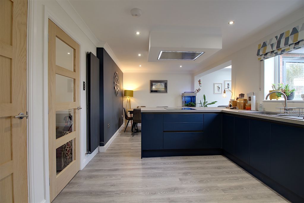 3 bed detached house for sale in Covill Close, Great Gonerby, Grantham